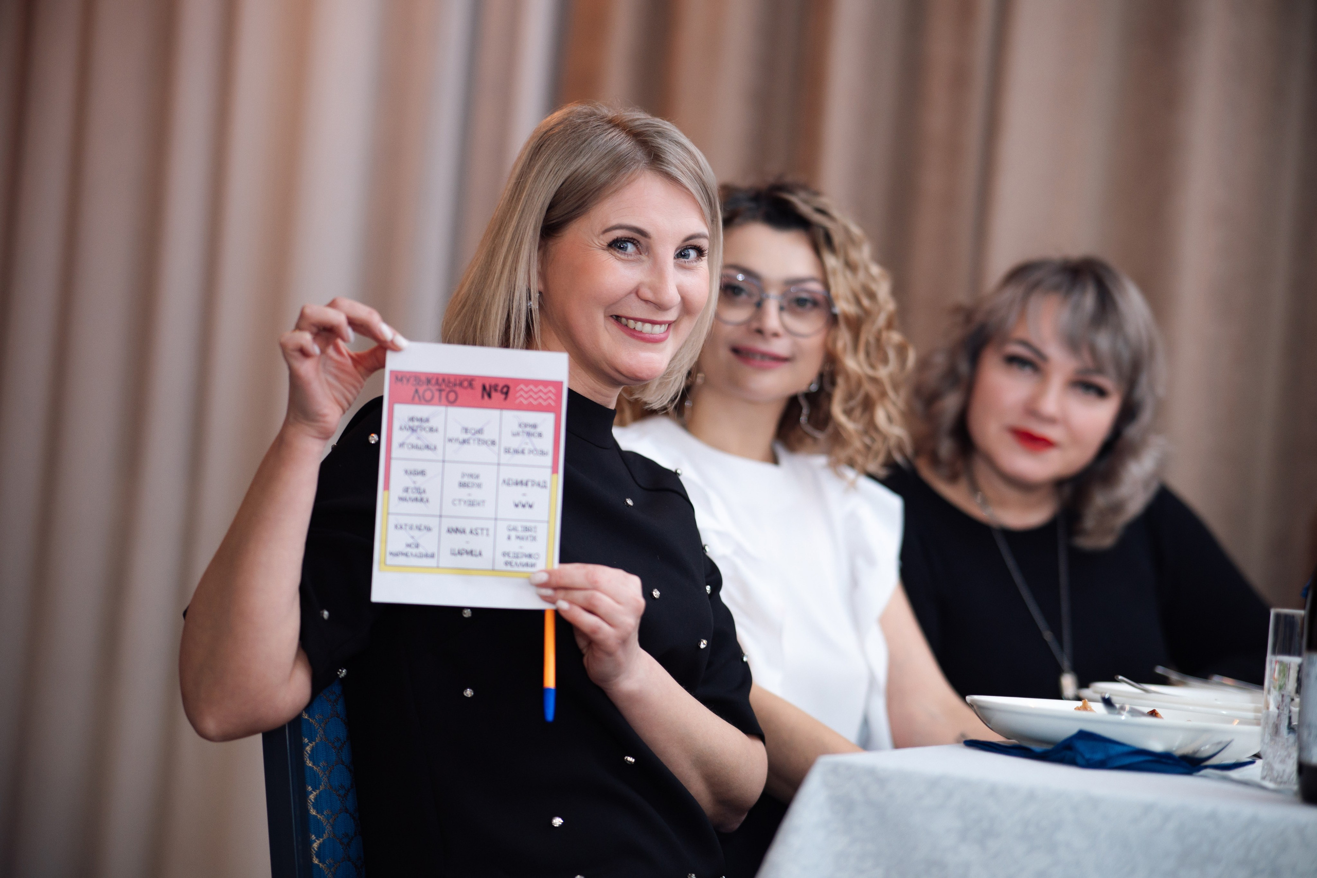 Барин ≪ 8 Марта ≫. Свадебный фотограф Михаил Александров