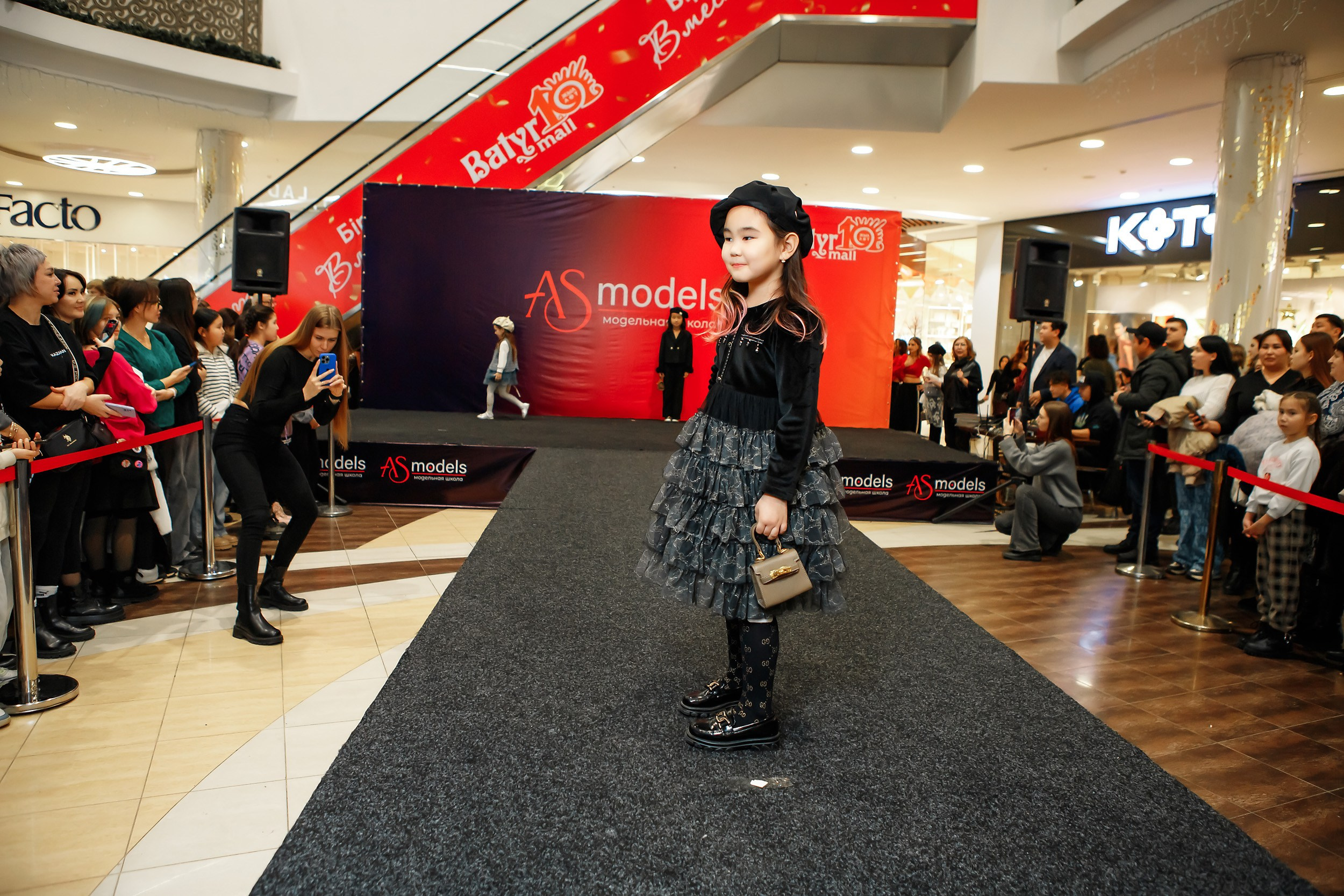 Fashion Show модельной школы AS Models. Кипятком Павлодар