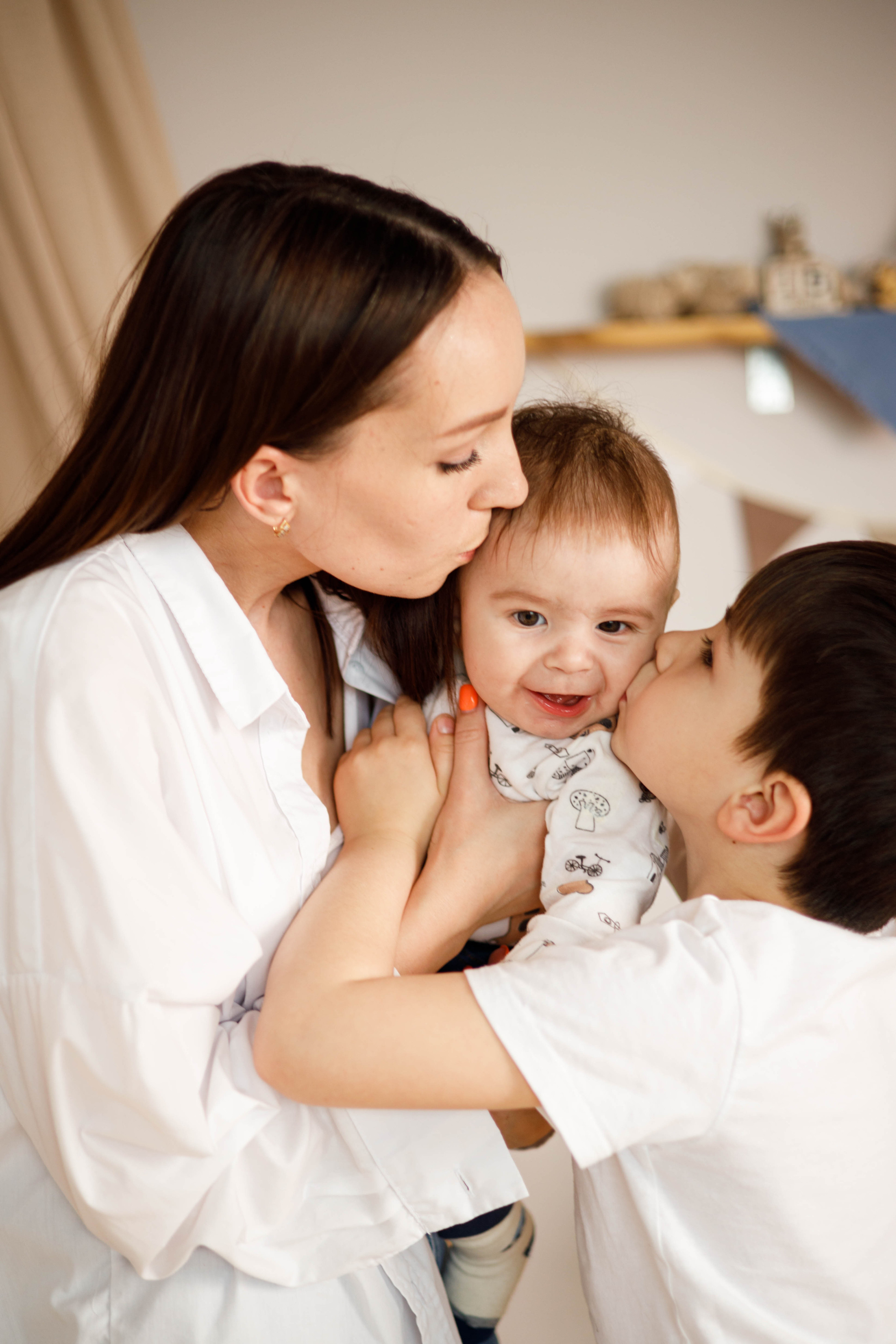 Маргарита и мальчики. Фотограф Екатерина Разинкова