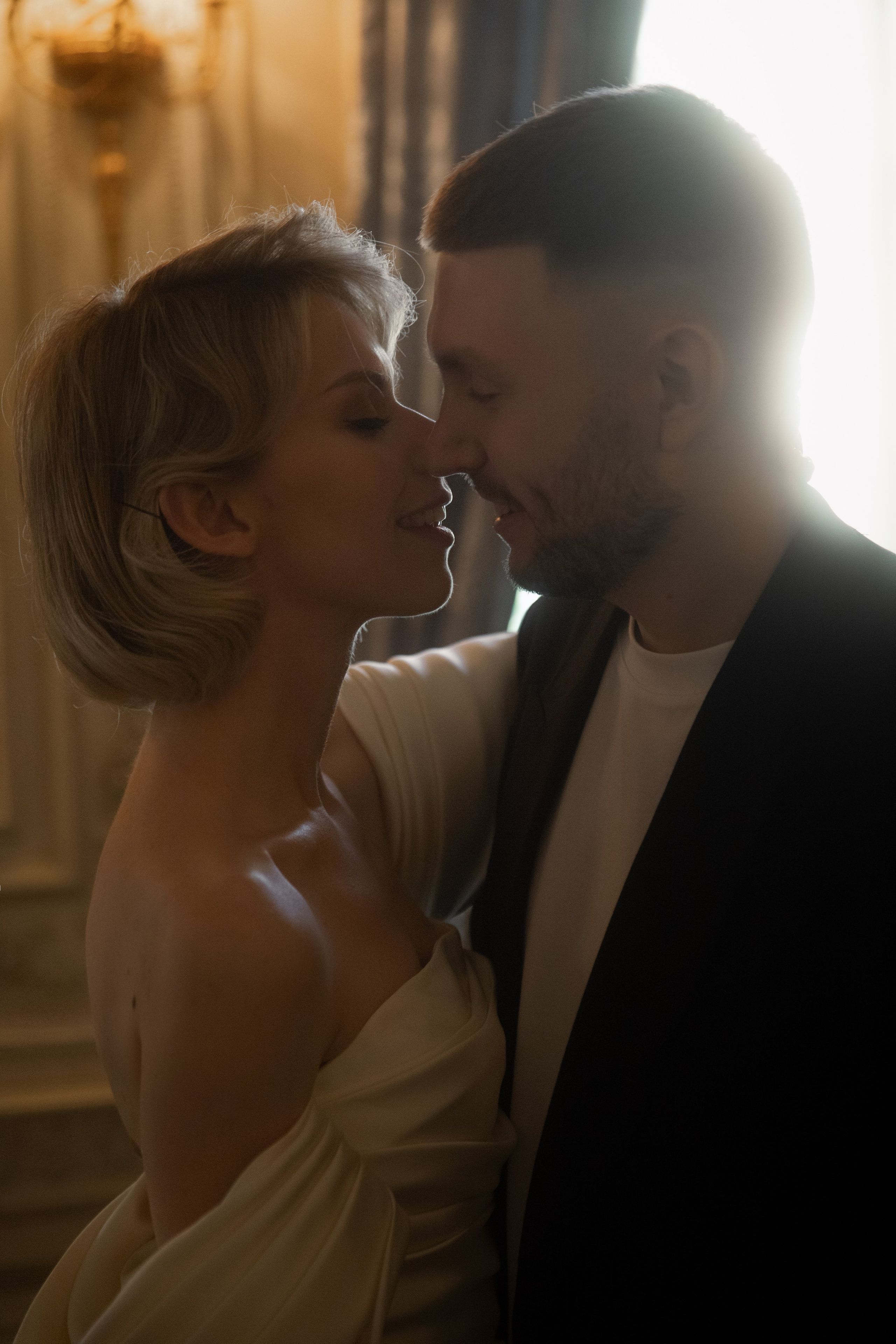 Анна и Никита, роспись и прогулка в Москве. Фотограф в Москве Екатерина Черненко