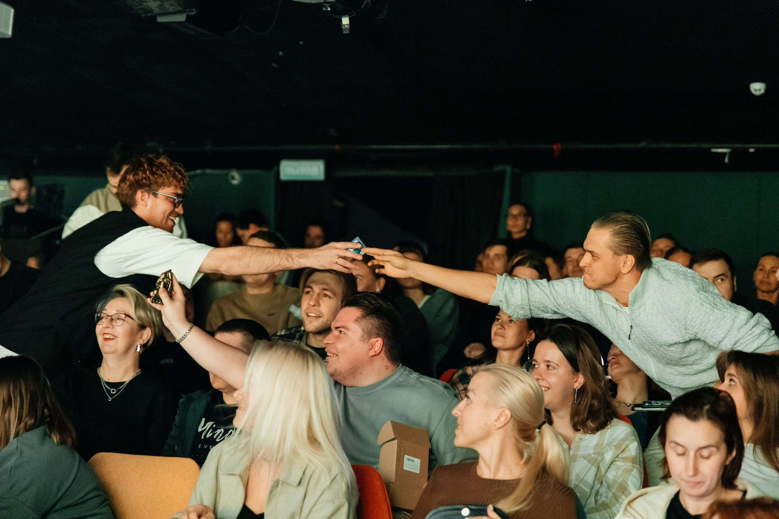 Большое Slime Show. Свадебный и репортажный фотограф в Новосибирске Федор Гладков