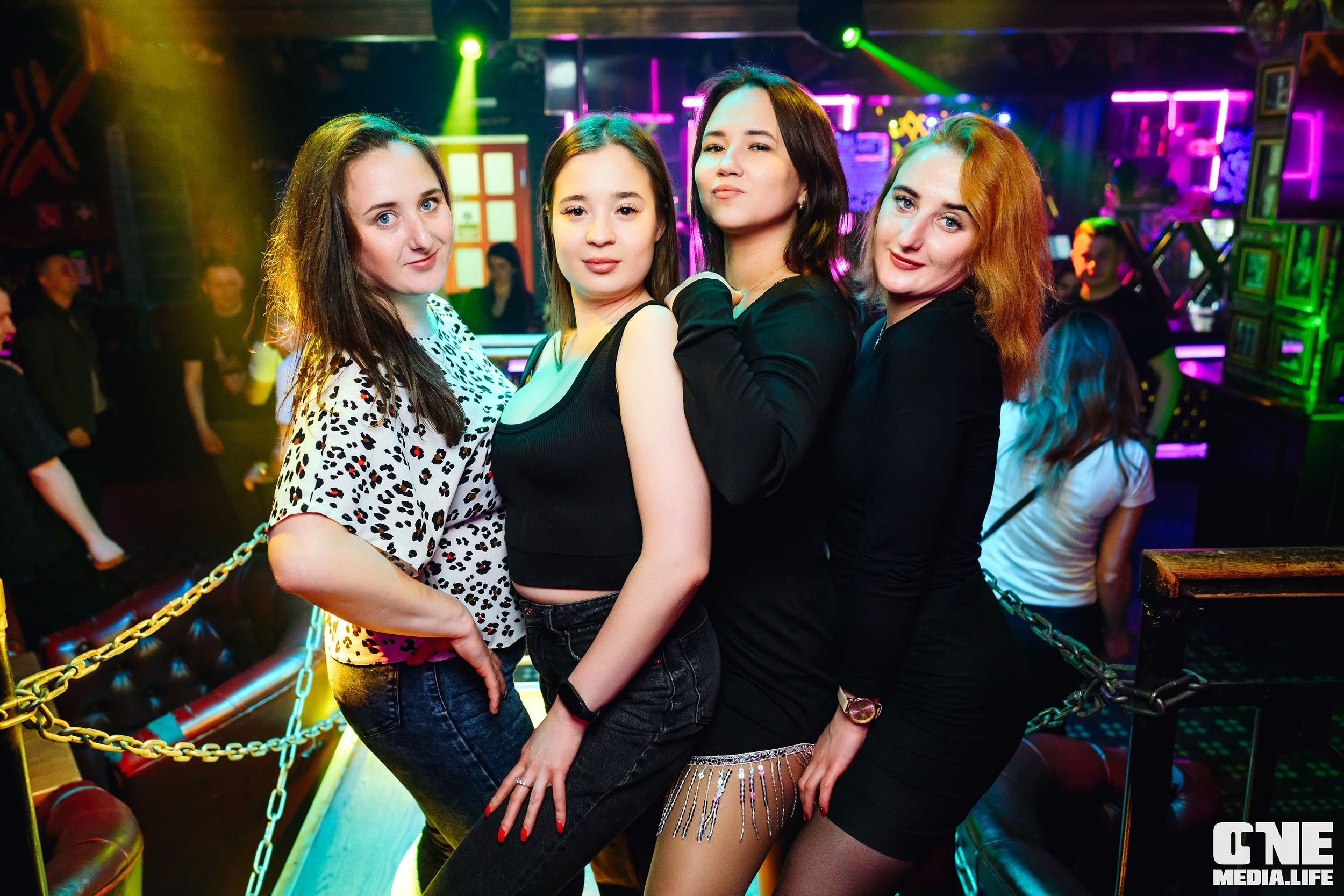 Фоторепортаж с субботней вечеринки в XxxX. One Media Life: фоторепортажи, фотоотчеты с мероприятий и заведений