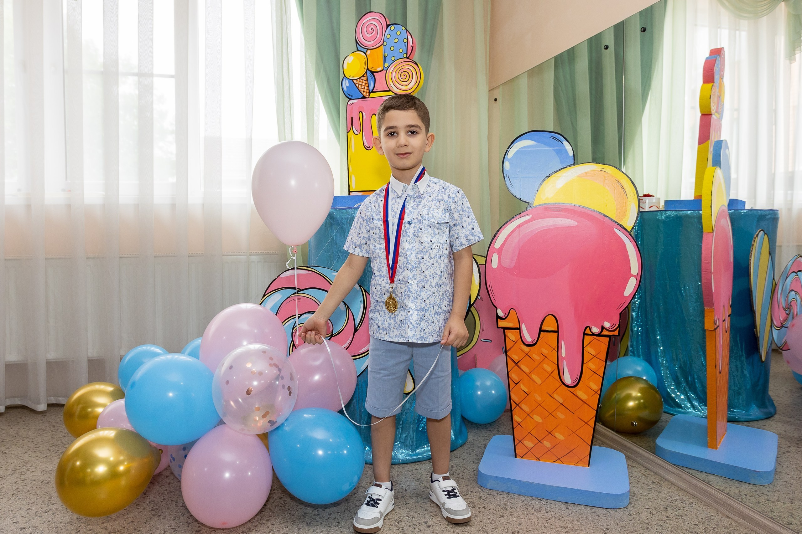 Выпускной Детский сад, 2 часа, 8000. Выпускные альбомы Майкоп, Краснодар Елена Золотарева