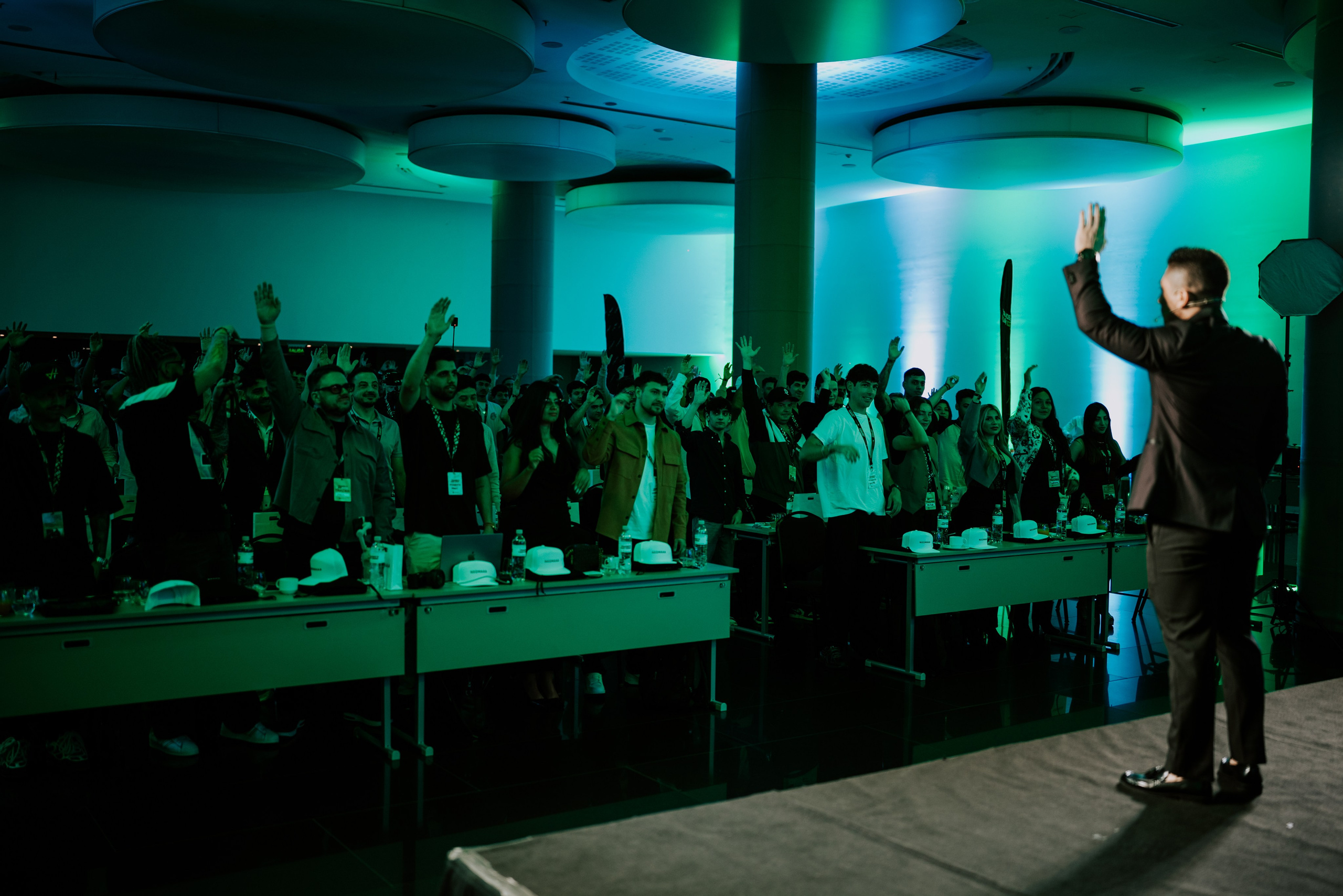 TRADERS DAY By NeomAAA Argentina. NeomAAA Funds Gallery