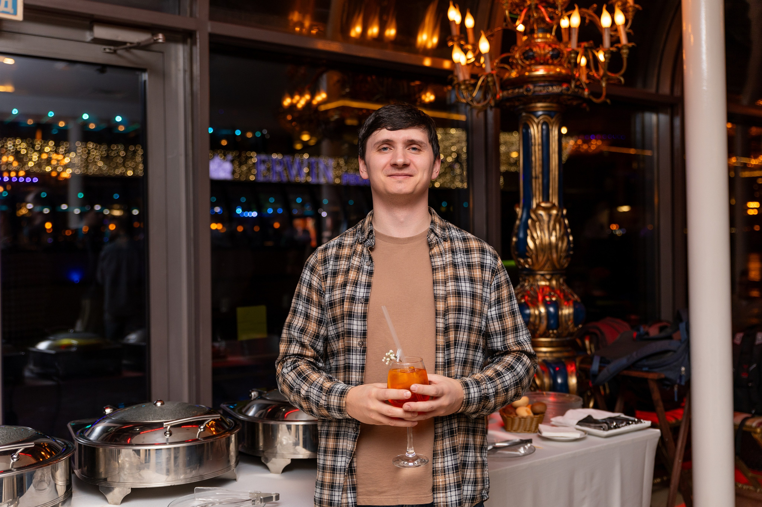 Корпортитв на теплоходе. Фотограф в Москве Десятова Ксения