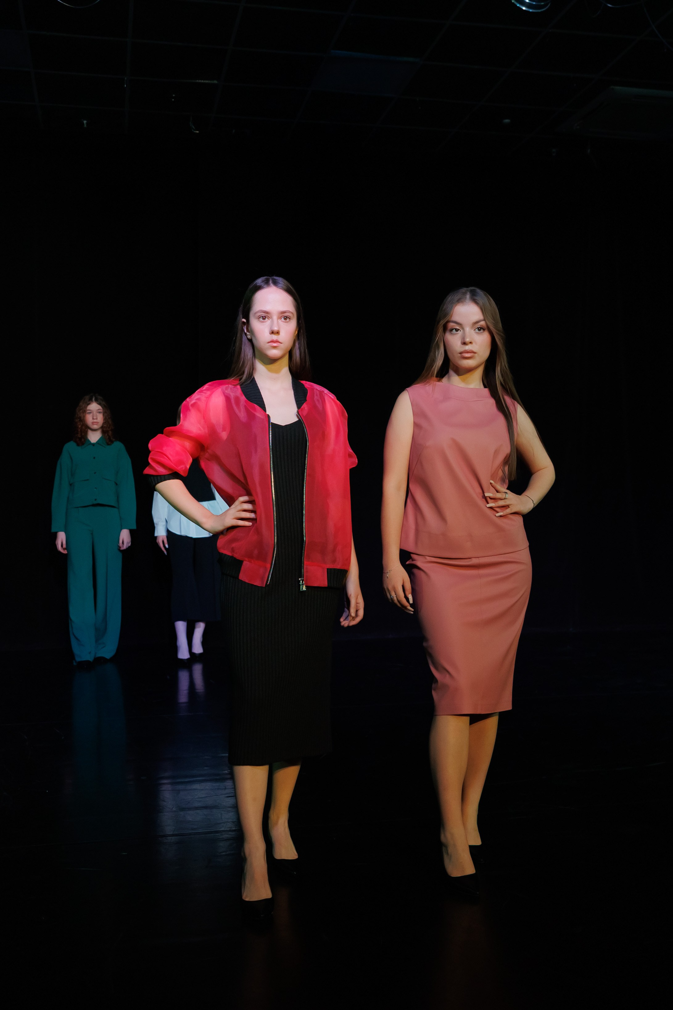 Показ коллекций Новосибирских дизайнеров для Fly Production. Фотограф Новосибирск — Наталья Гресь