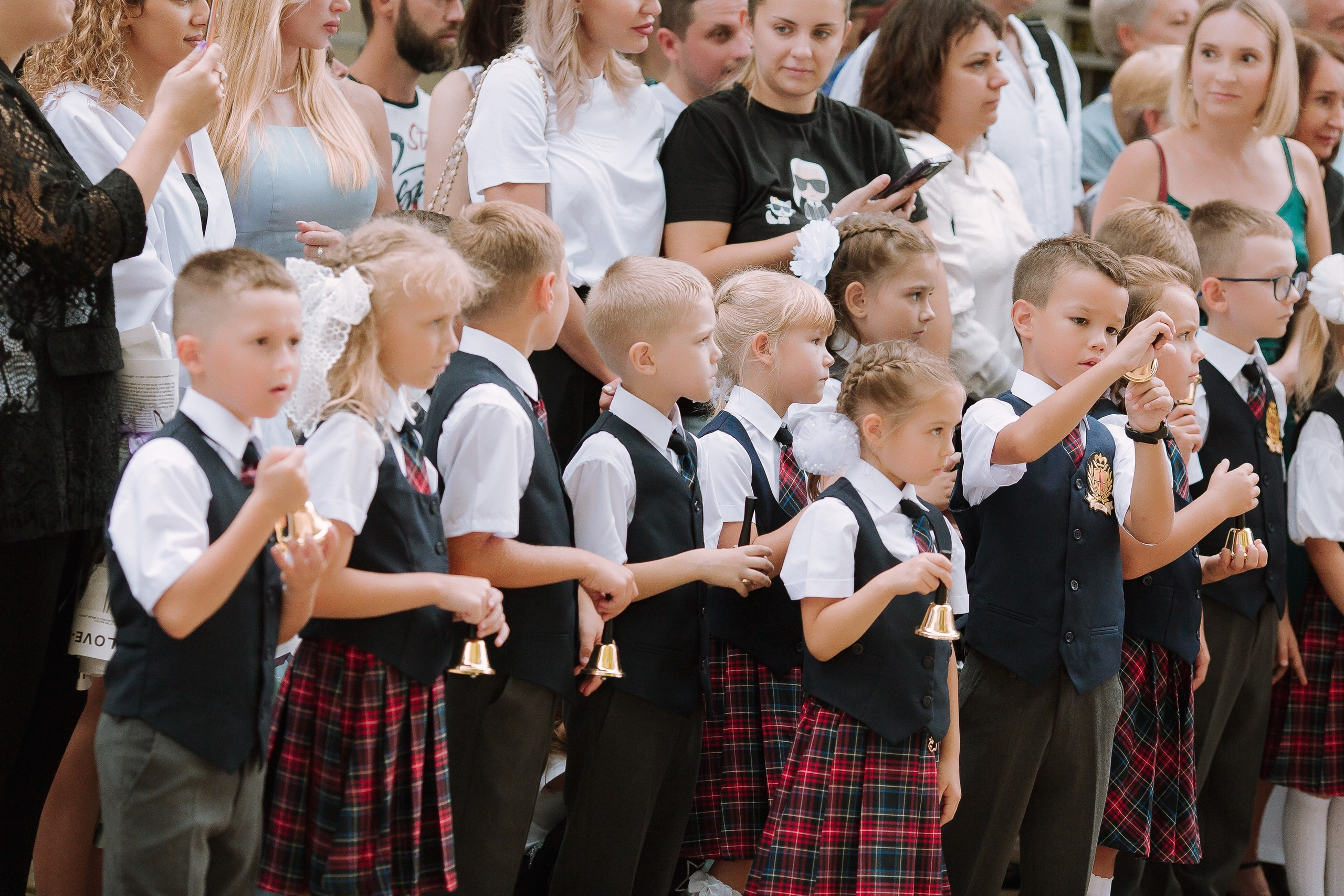 1 класс школа «Личность». Выпускные альбомы Натальи Бутко: Новороссийск, Анапа, Геленджик