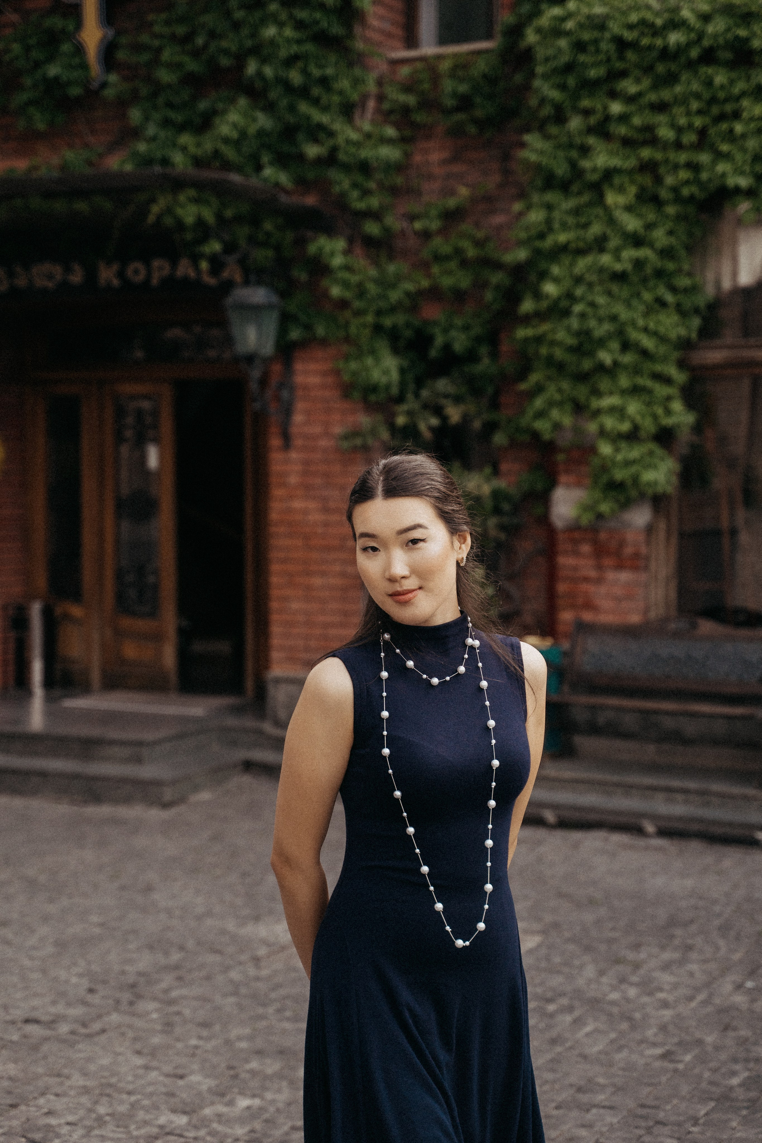 Рука в руке