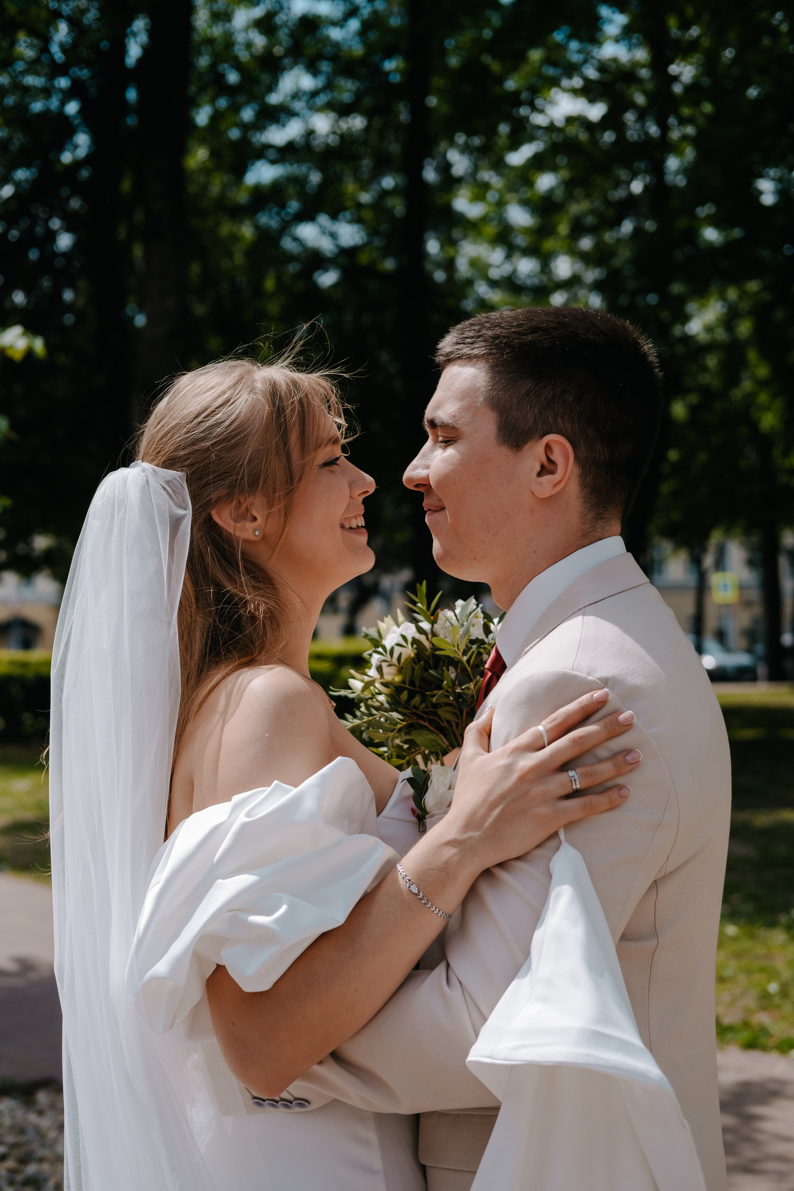 Побежали через фонтан?. Фотограф Москва, Смоленск