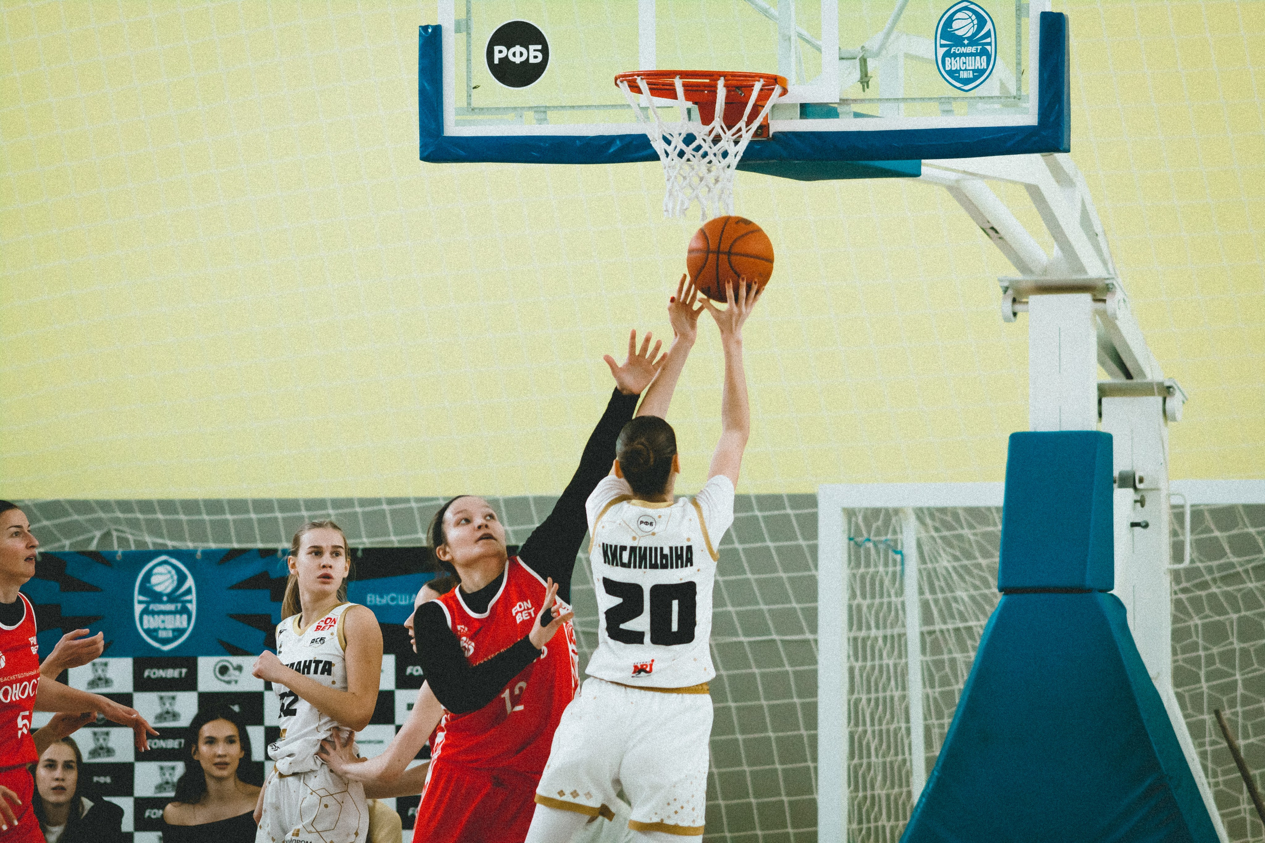 Атланта-Юность / 1. Фотография