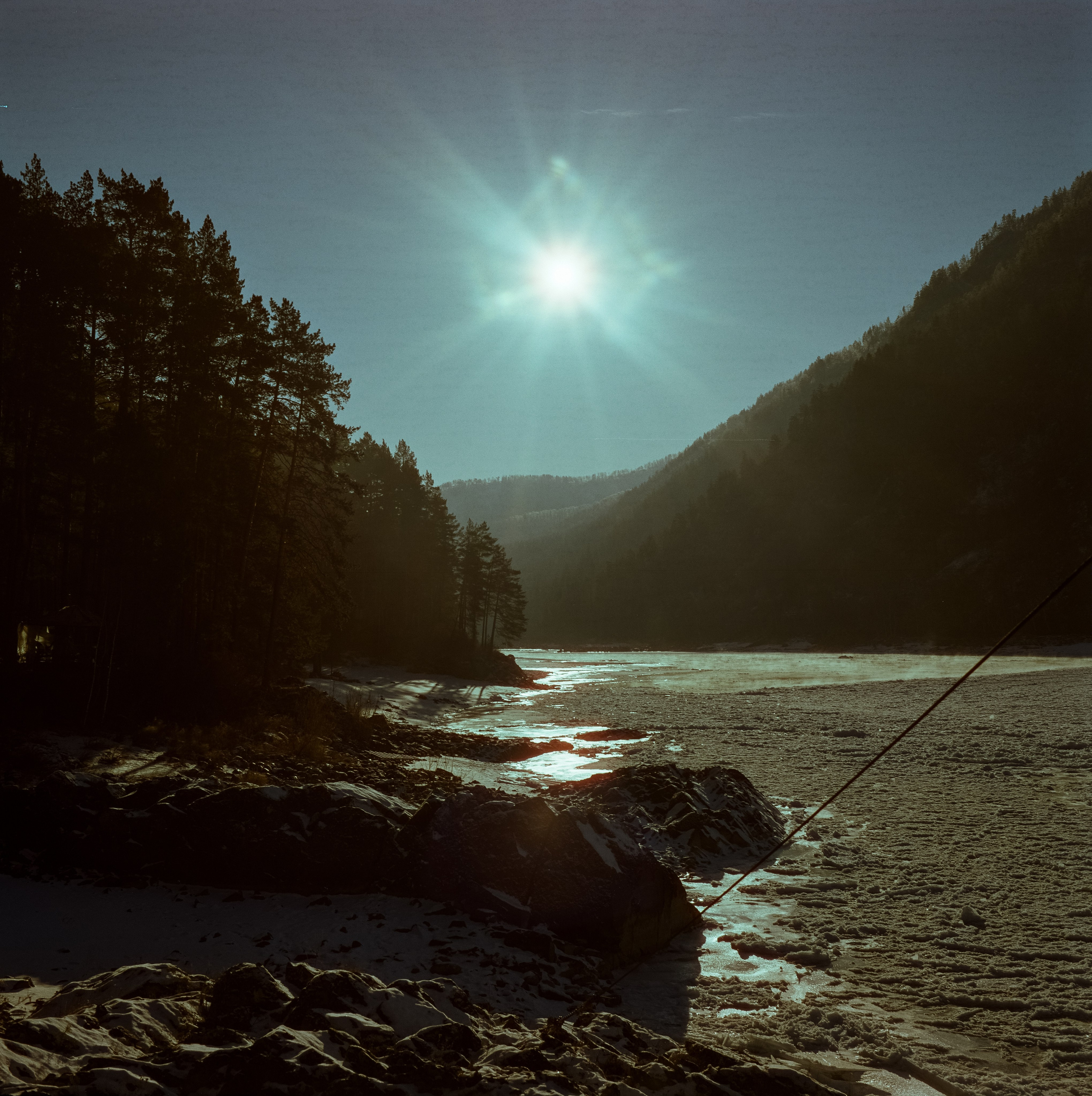 Кызыл-Таш, Кедровый остров / 11 декабря 2023 года (-25С) / CineStill 5