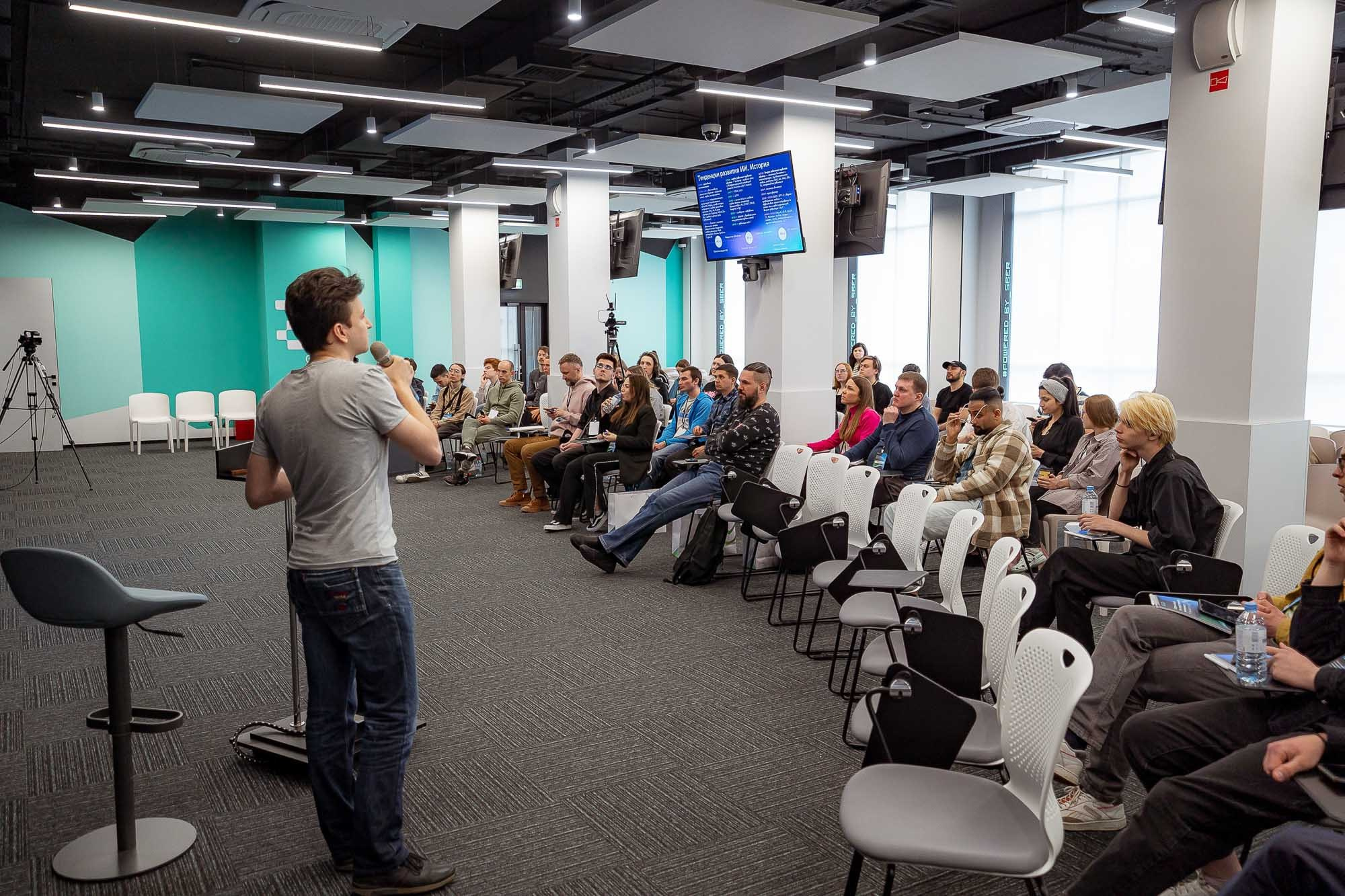 СБЕР AIJ в Школе 21. Сергей Кошкин. Репортажная и ивент-фотография в Сургуте