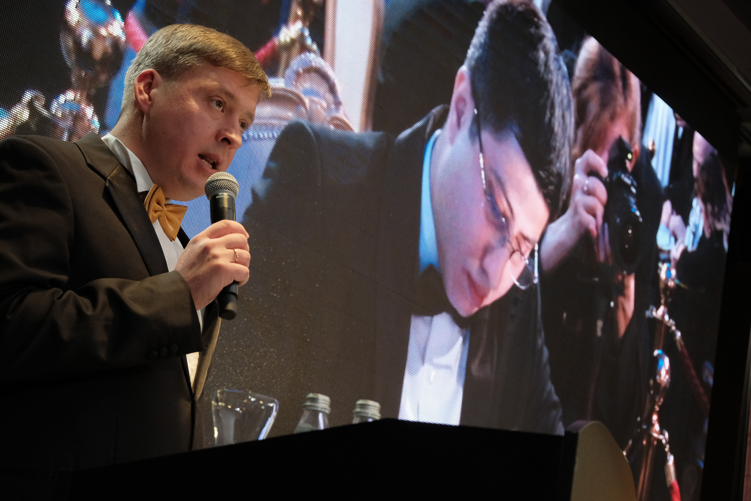 Игры «Что? Где? Когда?» в городе Алматы. Фотограф в Алматы Игорь Заритовский — zaritovskiy.com