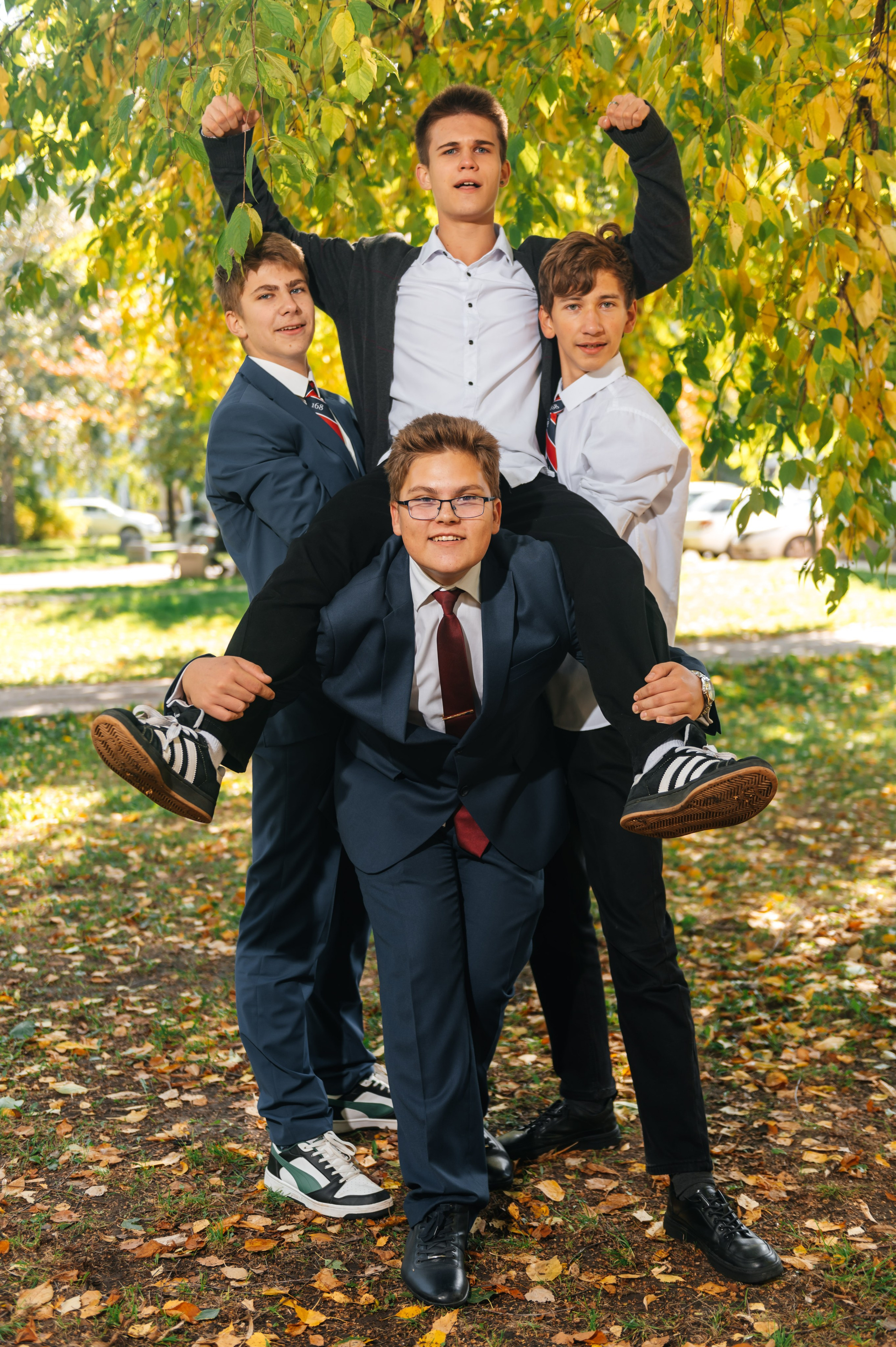 Старшие классы. Современные выпускные альбомы в Новосибирске