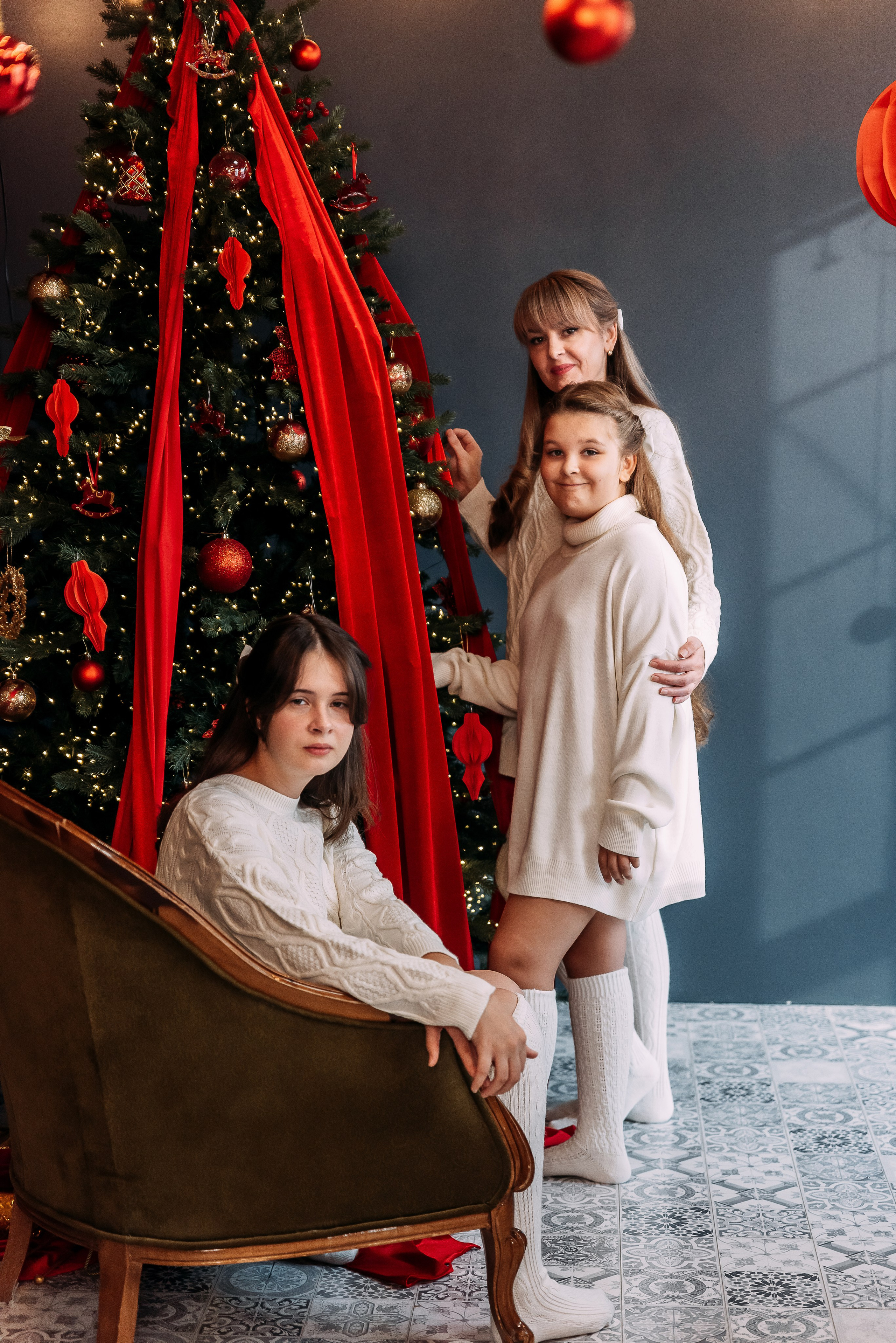 ОКСАНА и ДЕВОЧКИ. Ольга Козлова фотограф Волгоград olkiny-fotki.ru