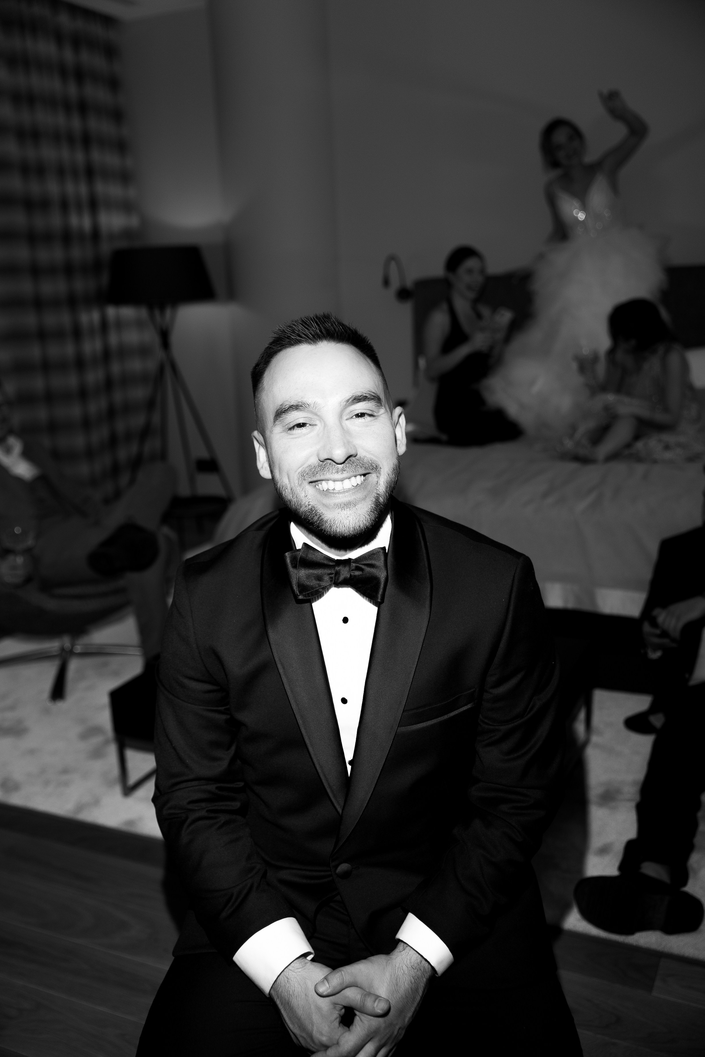 Ведущий Руслан Горяев