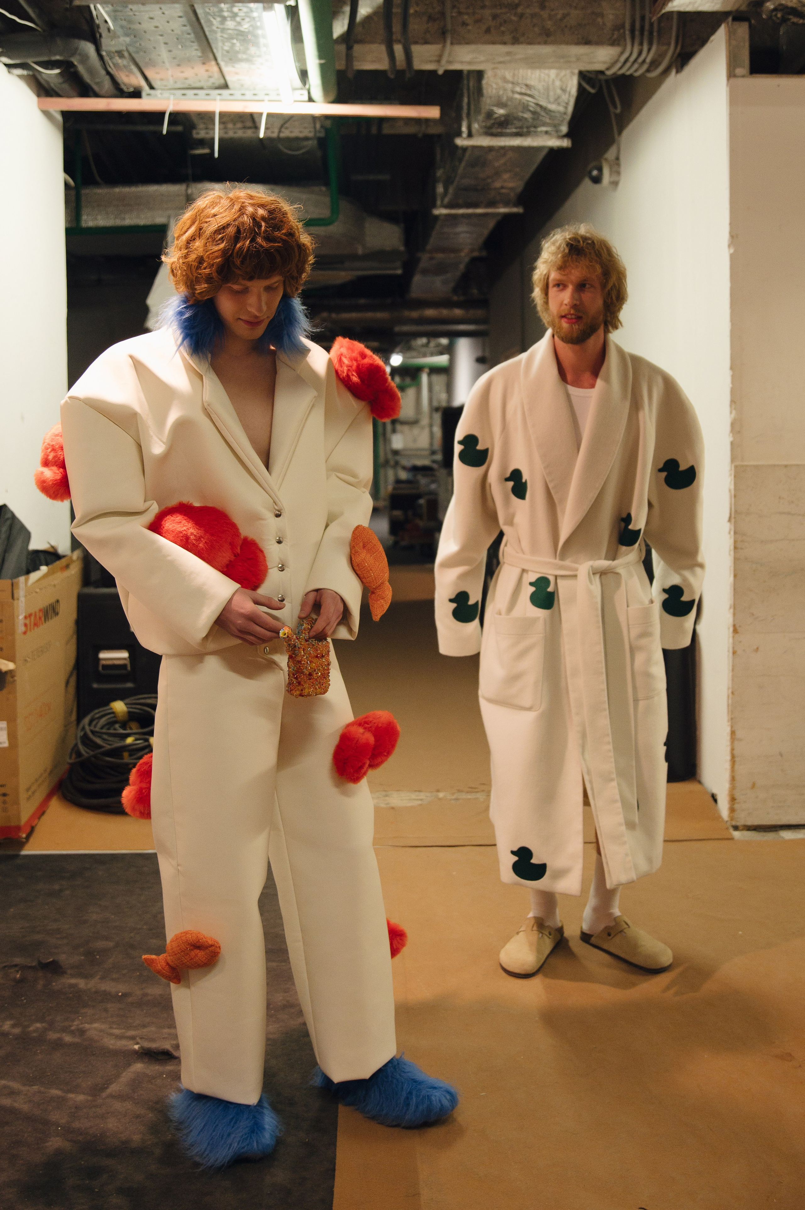 Бекстейдж показа «Новые Имена» собака.ru|ДЛТ. Портретный и репортажный фотограф в Санкт-Петербурге