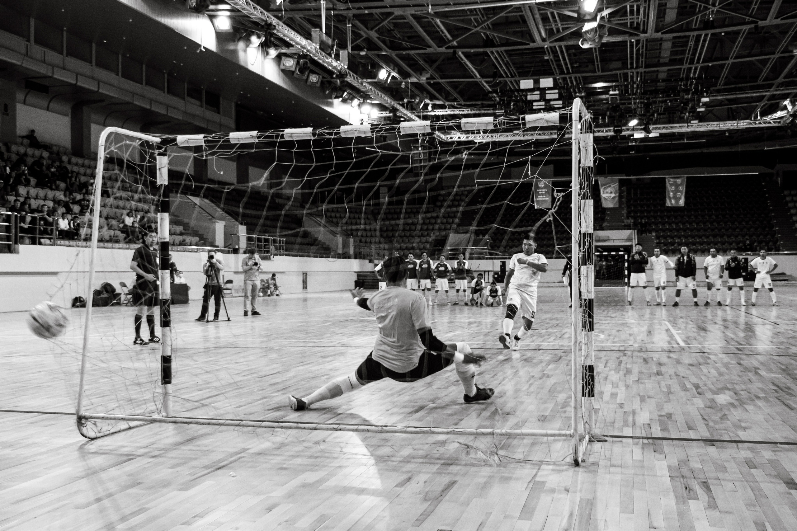 Спортивное многоборие на стадионе им. Балуана Шолака. Фотограф в Алматы Артемий Матюнин