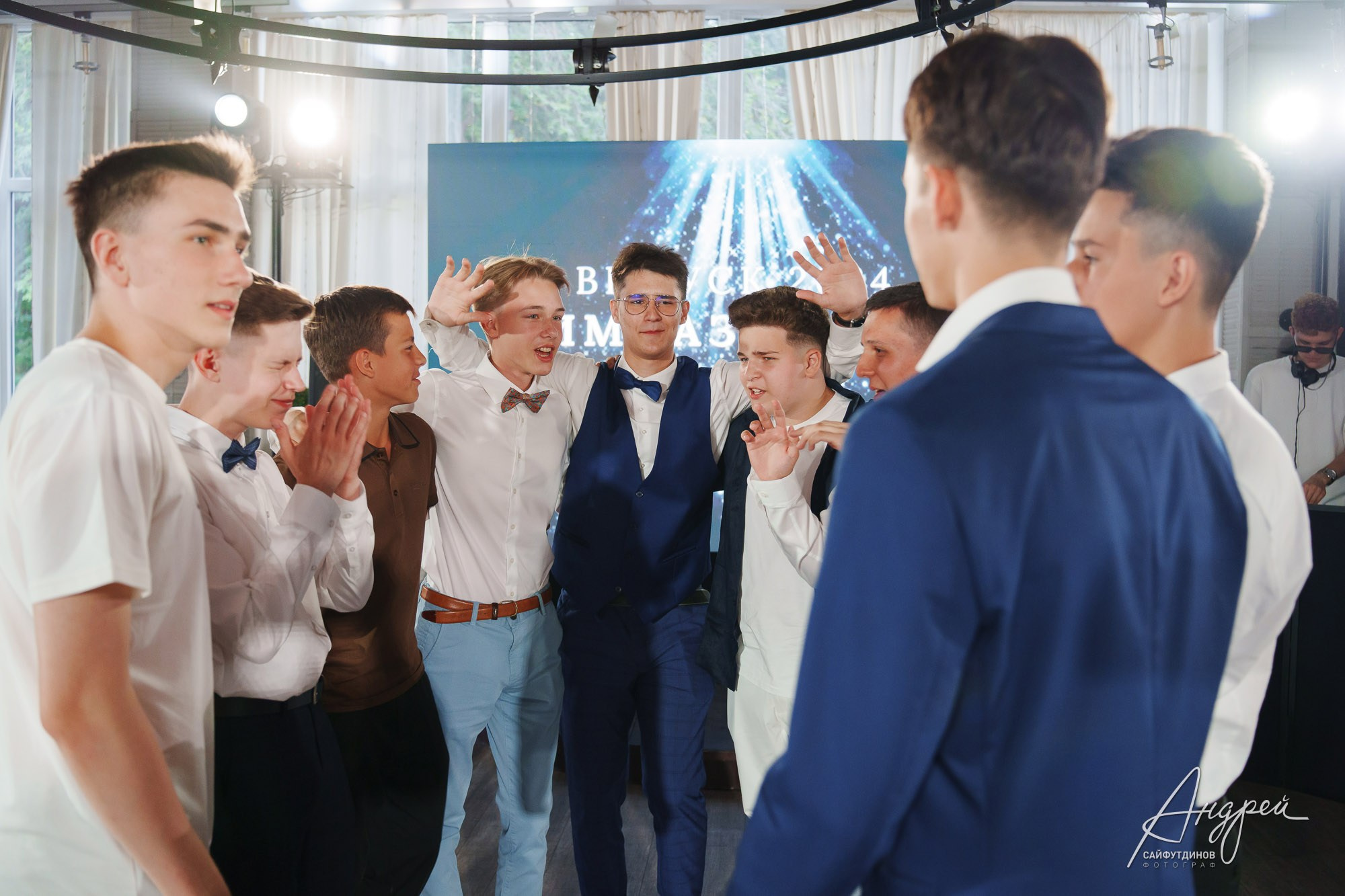 Выпускной Гимназии 36 9 «В». Свадебный и семейный фотограф в Ростове-на-Дону. Андрей Сайфутдинов