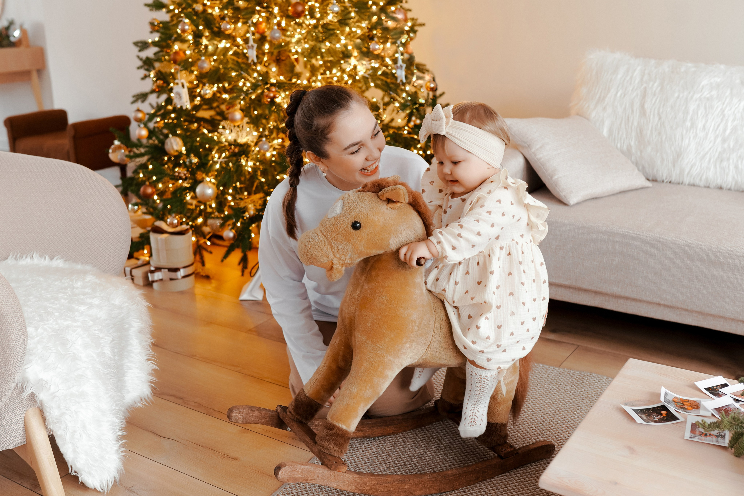 Семейная новогодняя фотосъемка в студии. Фотограф Ким Наталья в Красноярске