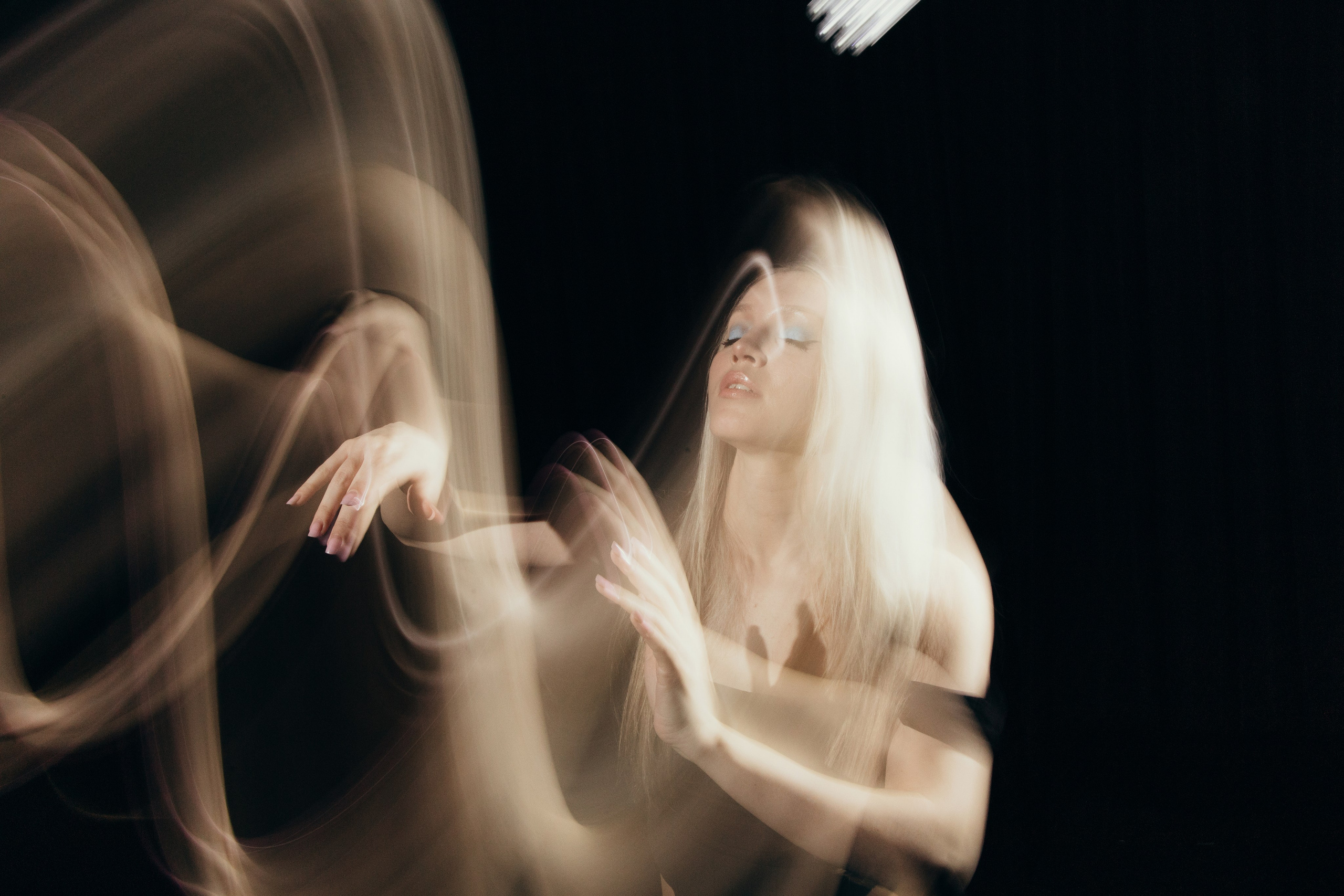 Проект для Свободного театра современного танца. Фотограф Татьяна Жбанова