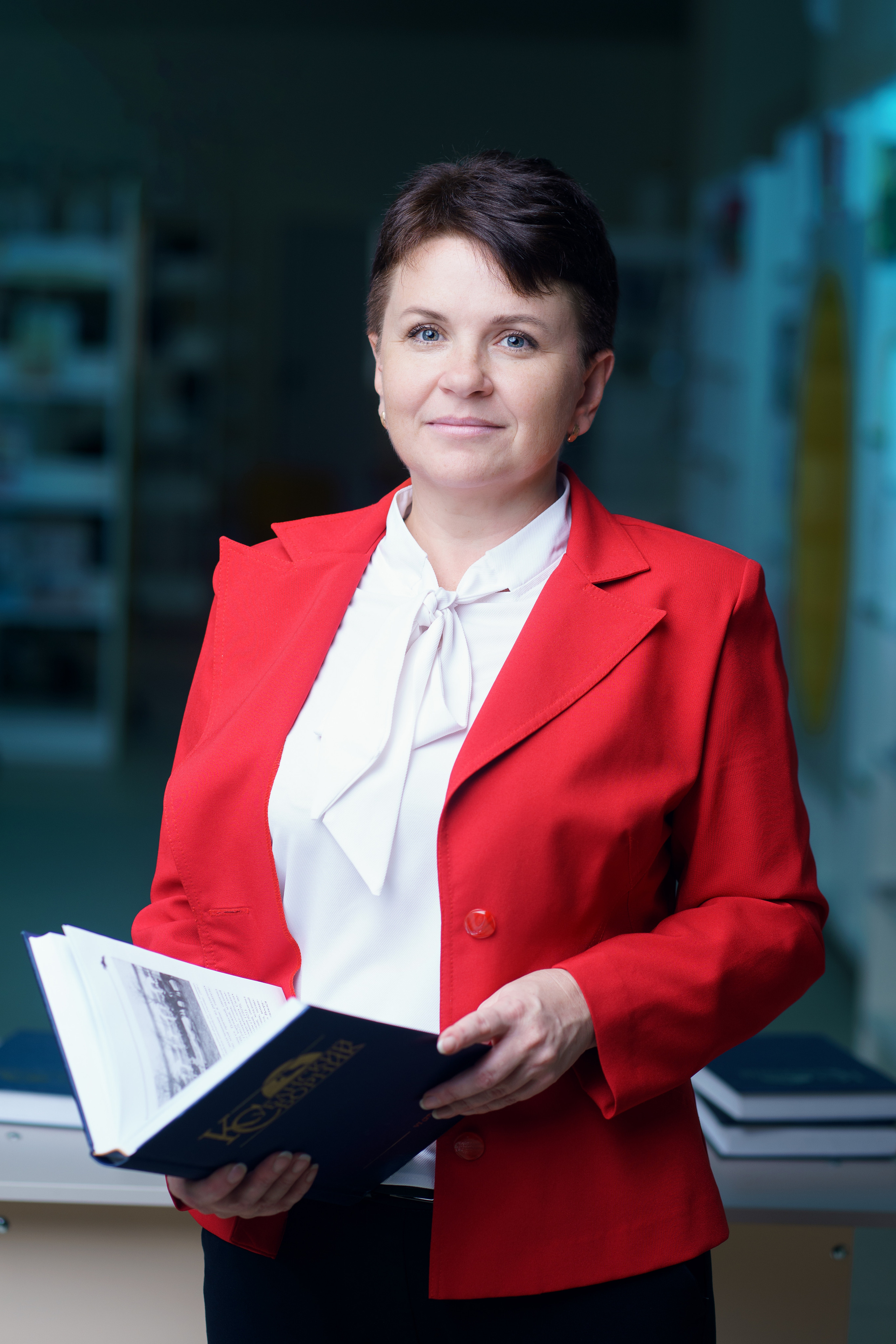 Выпускные альбомы Сочи  9 - 11 Класс. СТИЛЬНЫЙ ВЫПУСКНОЙ АЛЬБОМ СОЧИ АДЛЕР