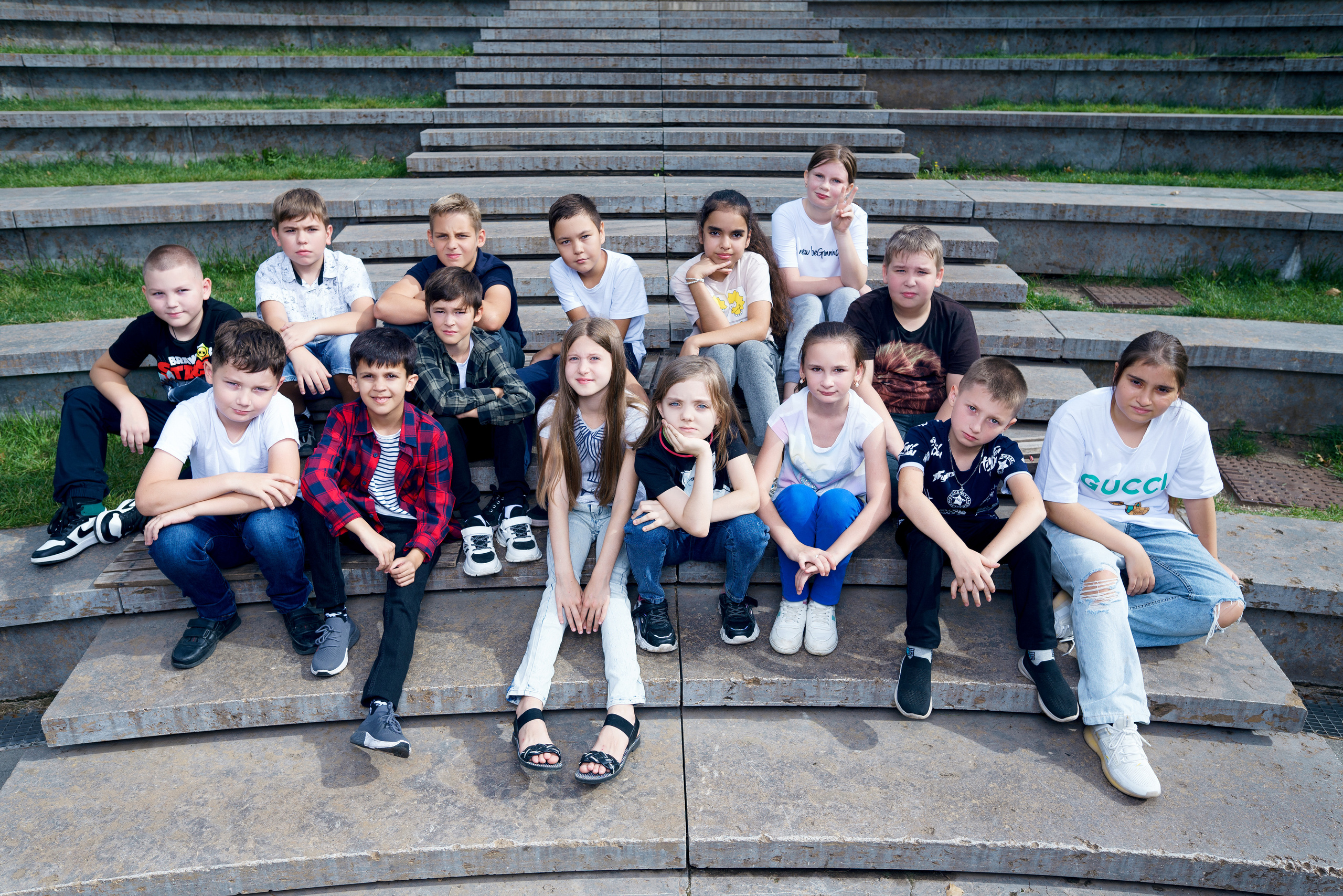 Выпускные альбомы Сочи 4 Класс. СТИЛЬНЫЙ ВЫПУСКНОЙ АЛЬБОМ СОЧИ АДЛЕР