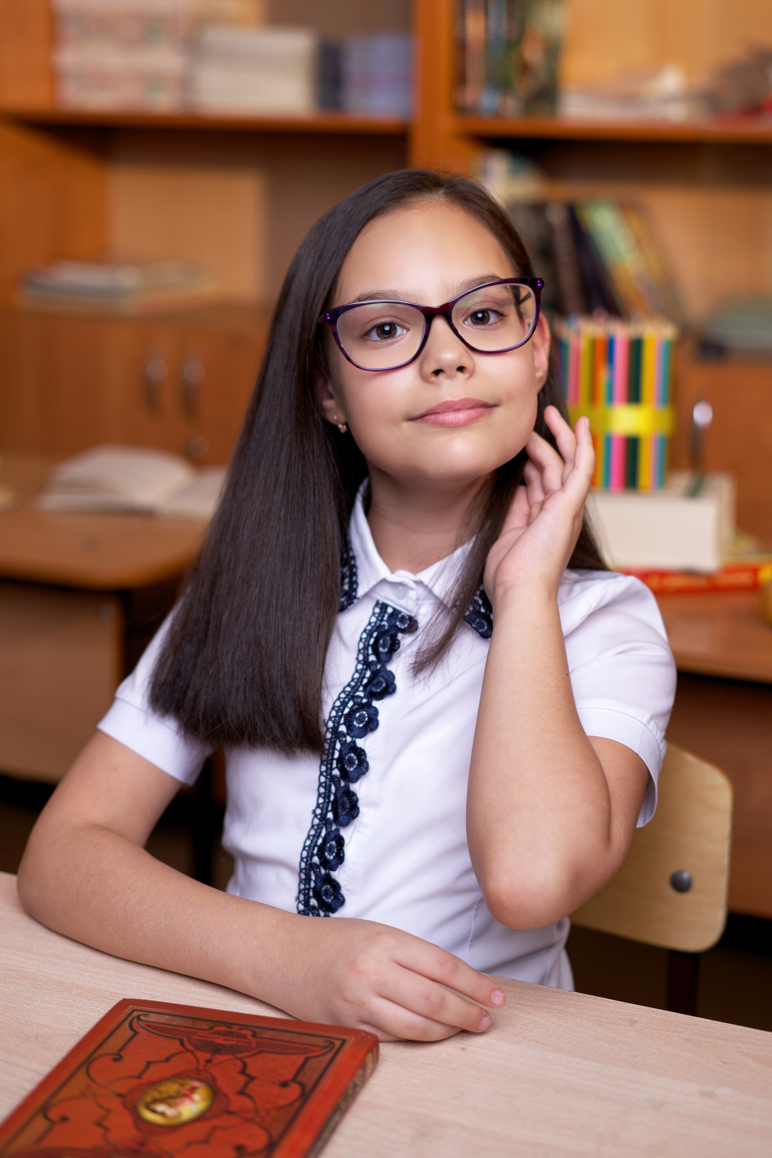 Выпускные альбомы Сочи 4 Класс. СТИЛЬНЫЙ ВЫПУСКНОЙ АЛЬБОМ СОЧИ АДЛЕР