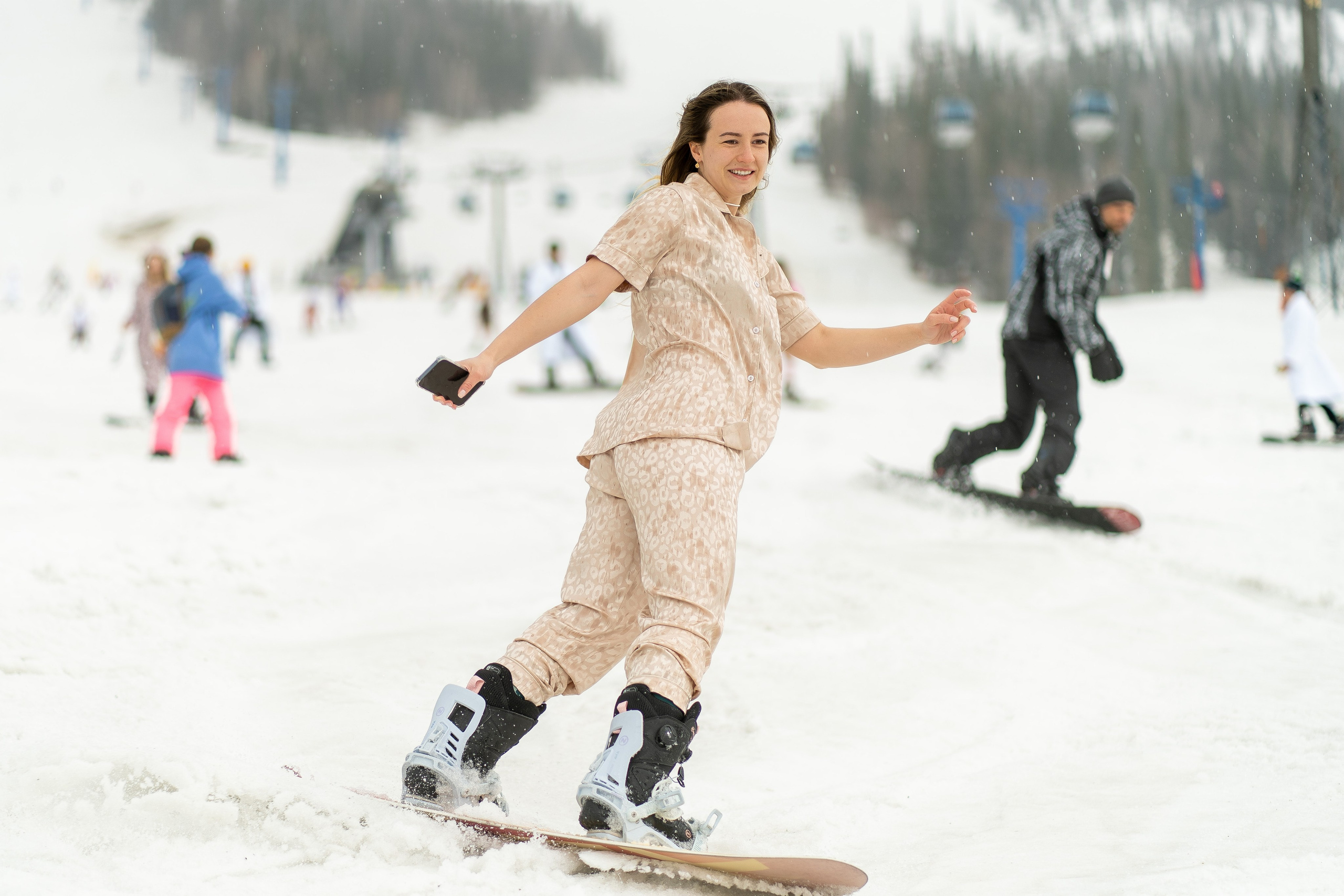 Грелка 18.04.24. Анастасия Паршукова — фотограф Шерегеш Новосибирск