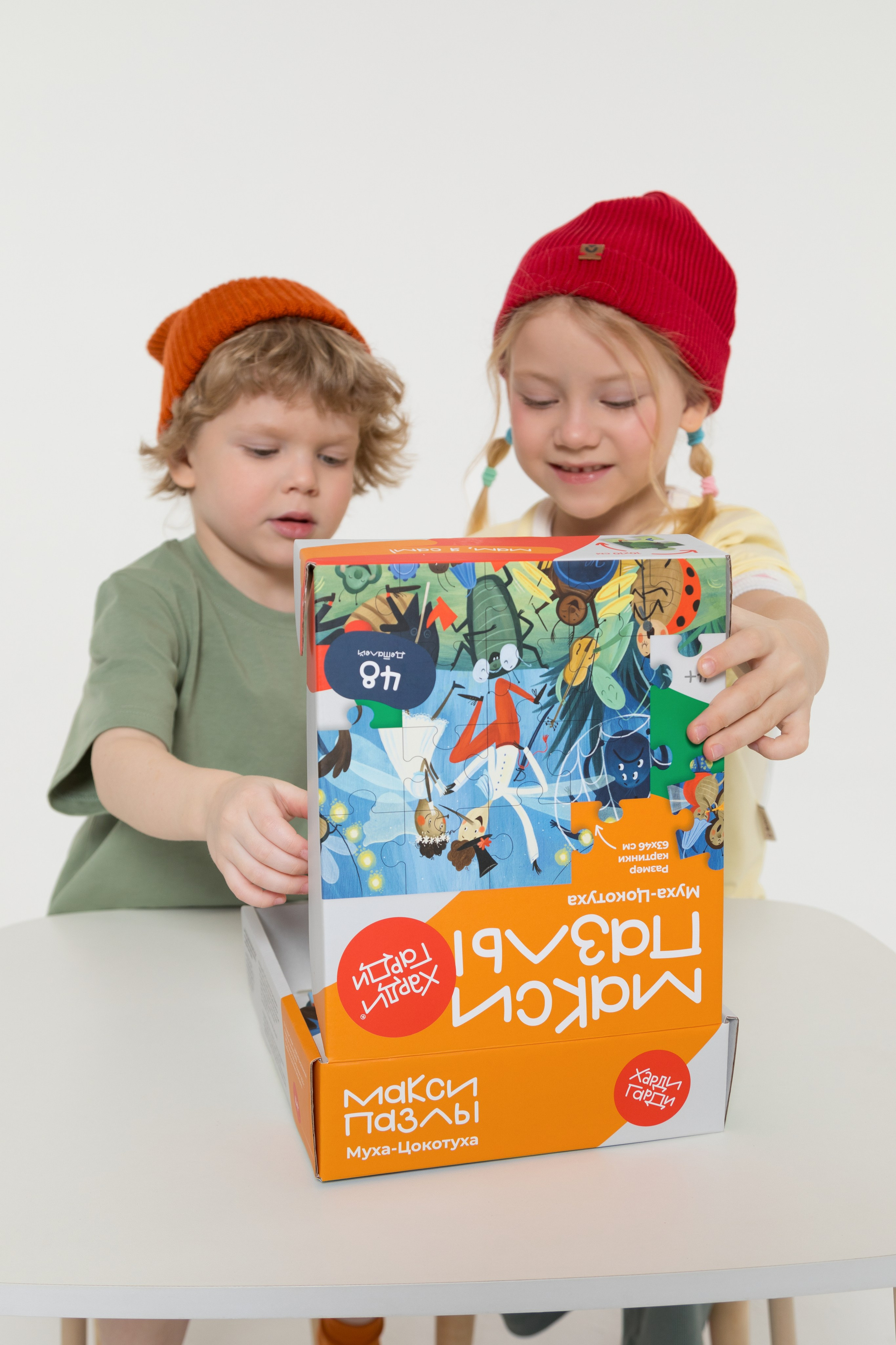 Имиджевая и каталожная съёмка для бренда детских пазлов. Детский и контент фотограф Надя Волкова Санкт-Петербург