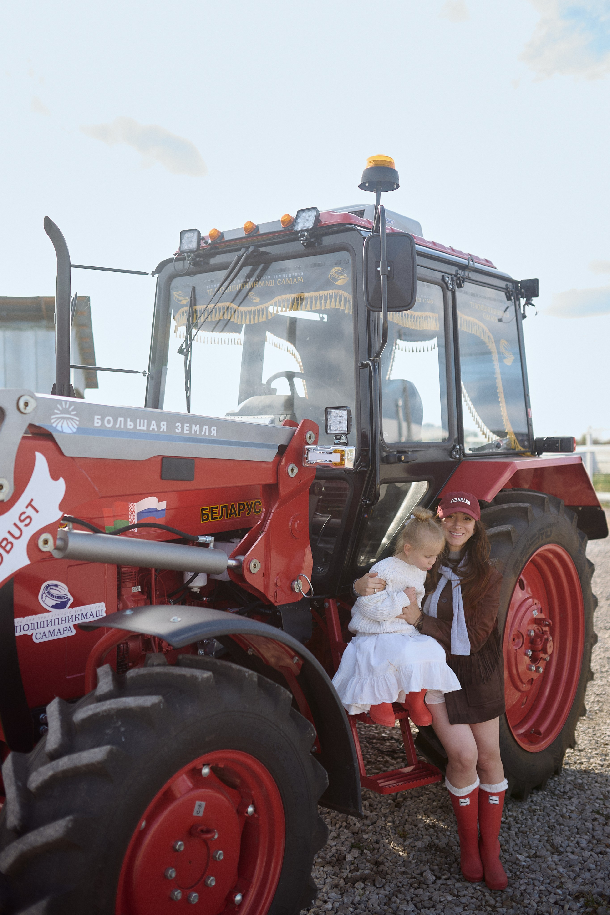 Кристина и Ариша на ферме. Семейный и свадебный lifestyle-фотограф в Москве Мария Петрова