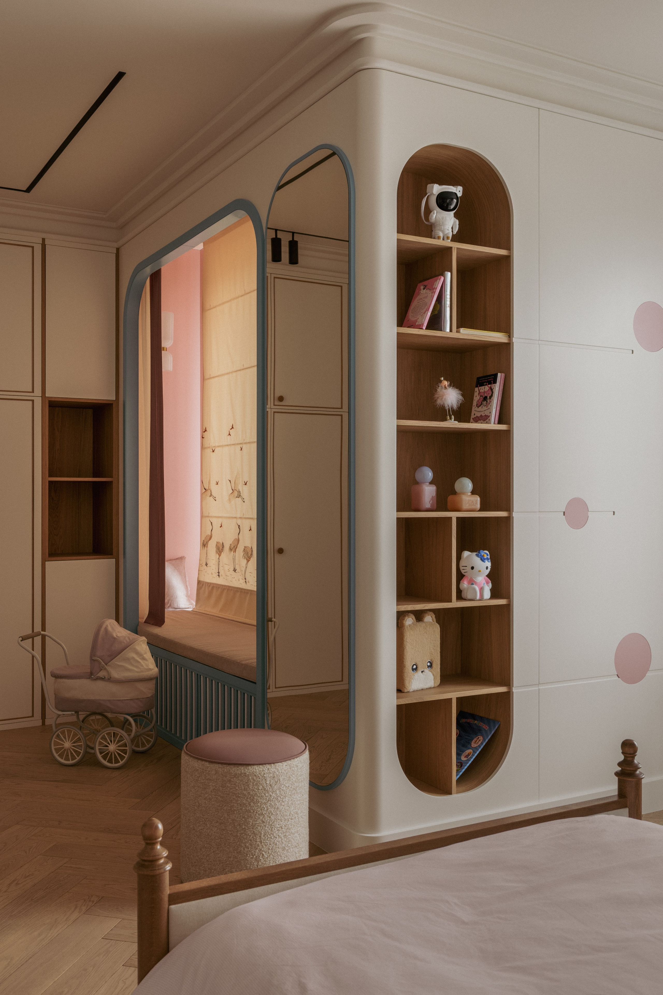 32 may — Sati Club House. Roman Yakunin — interior photographer in Almaty, Kazakhstan