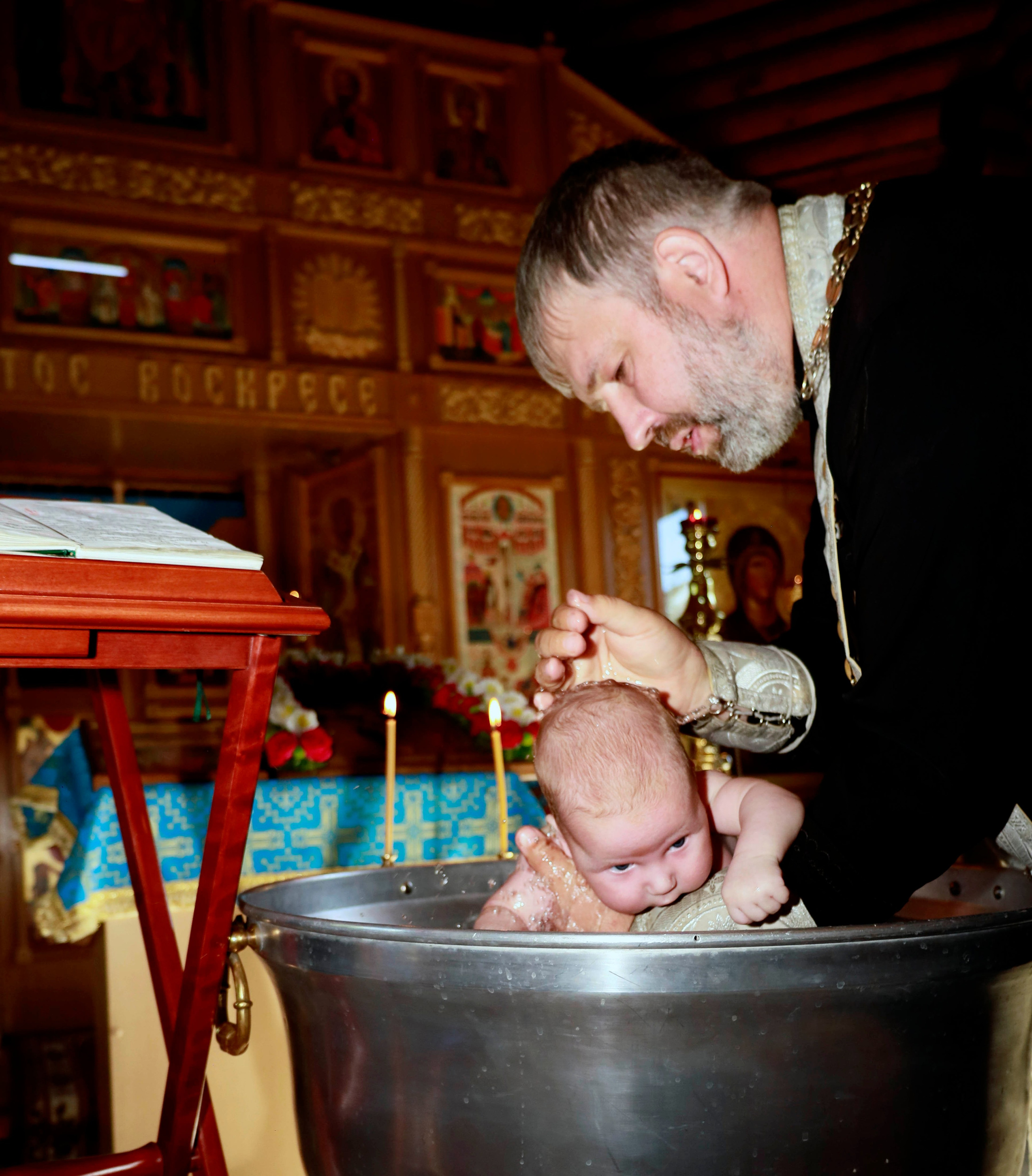 Таинство крещения Глеба г. Шахты. Свадебный фотограф ростовская область