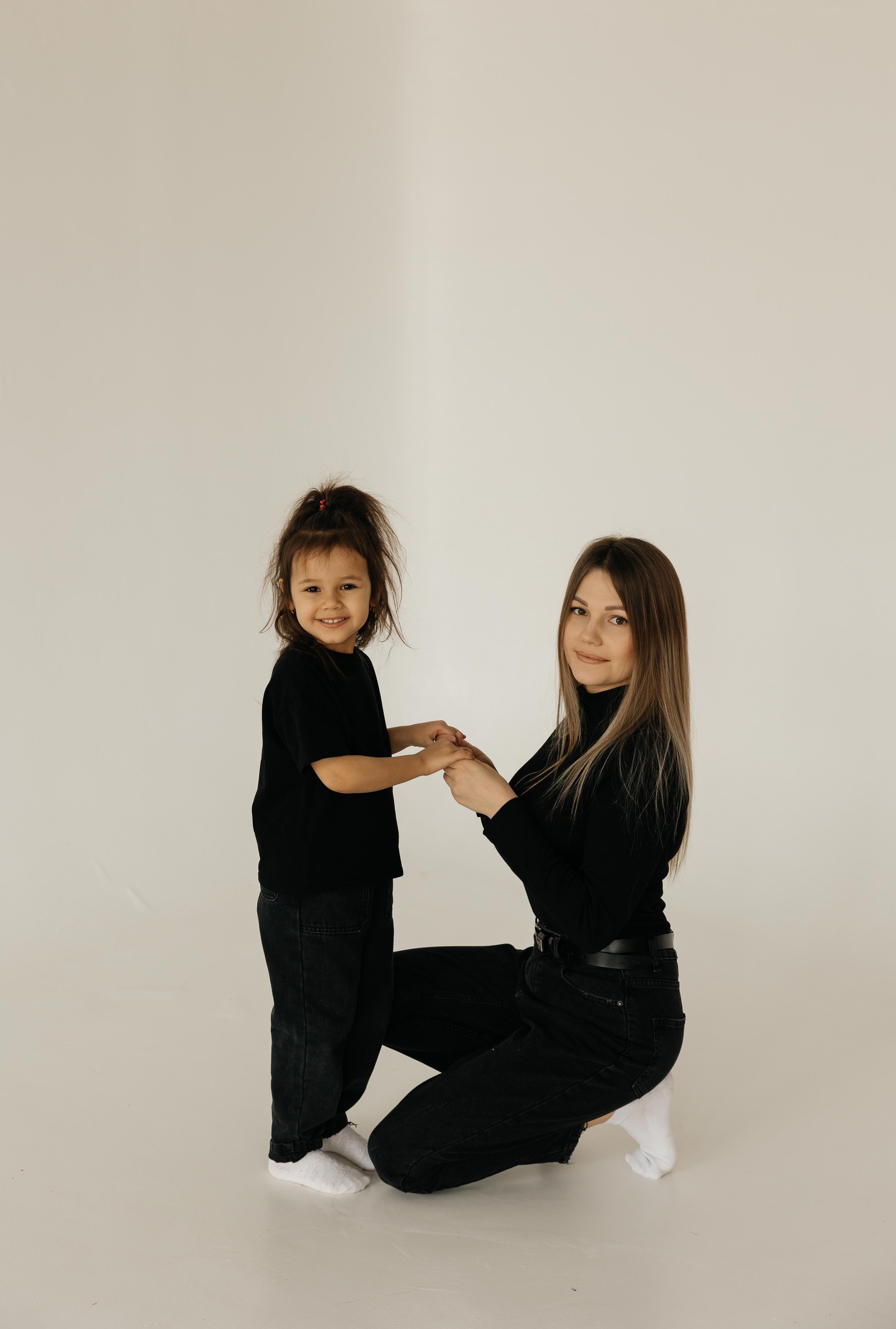 Семейная фотосессия для Наваи и Насти. Свадебный и семейный фотограф Рассказова Виктория