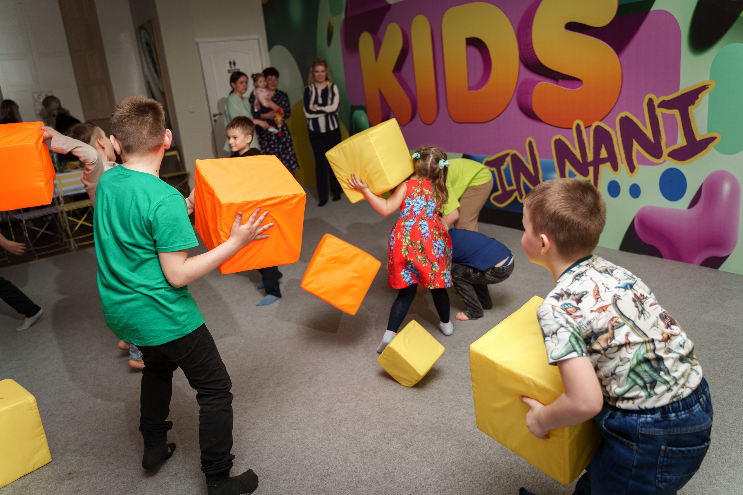 Фотограф на детские праздники. Свадебный и семейный фотограф в Новосибирске Данил Коротких