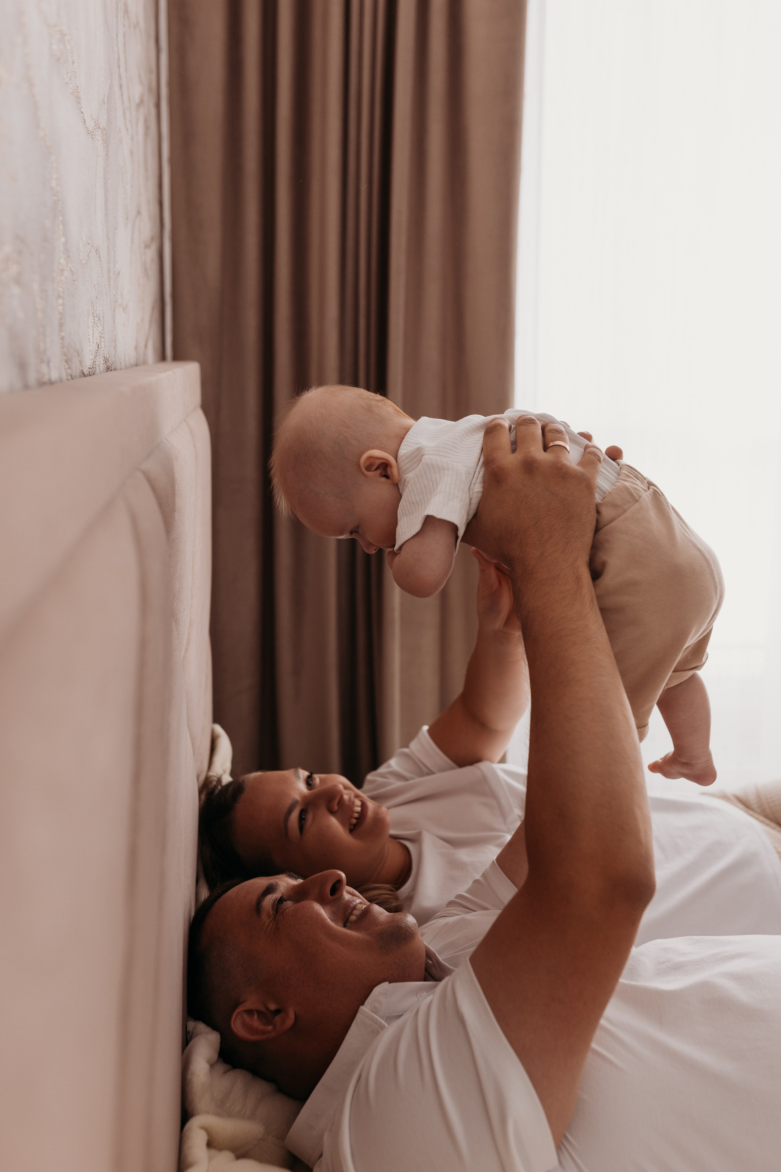 Лайфстайл lifestyle фотосессия новорожденного Барнаул. Фотограф новорожденных в г. Барнаул Ренпенинг Катерина