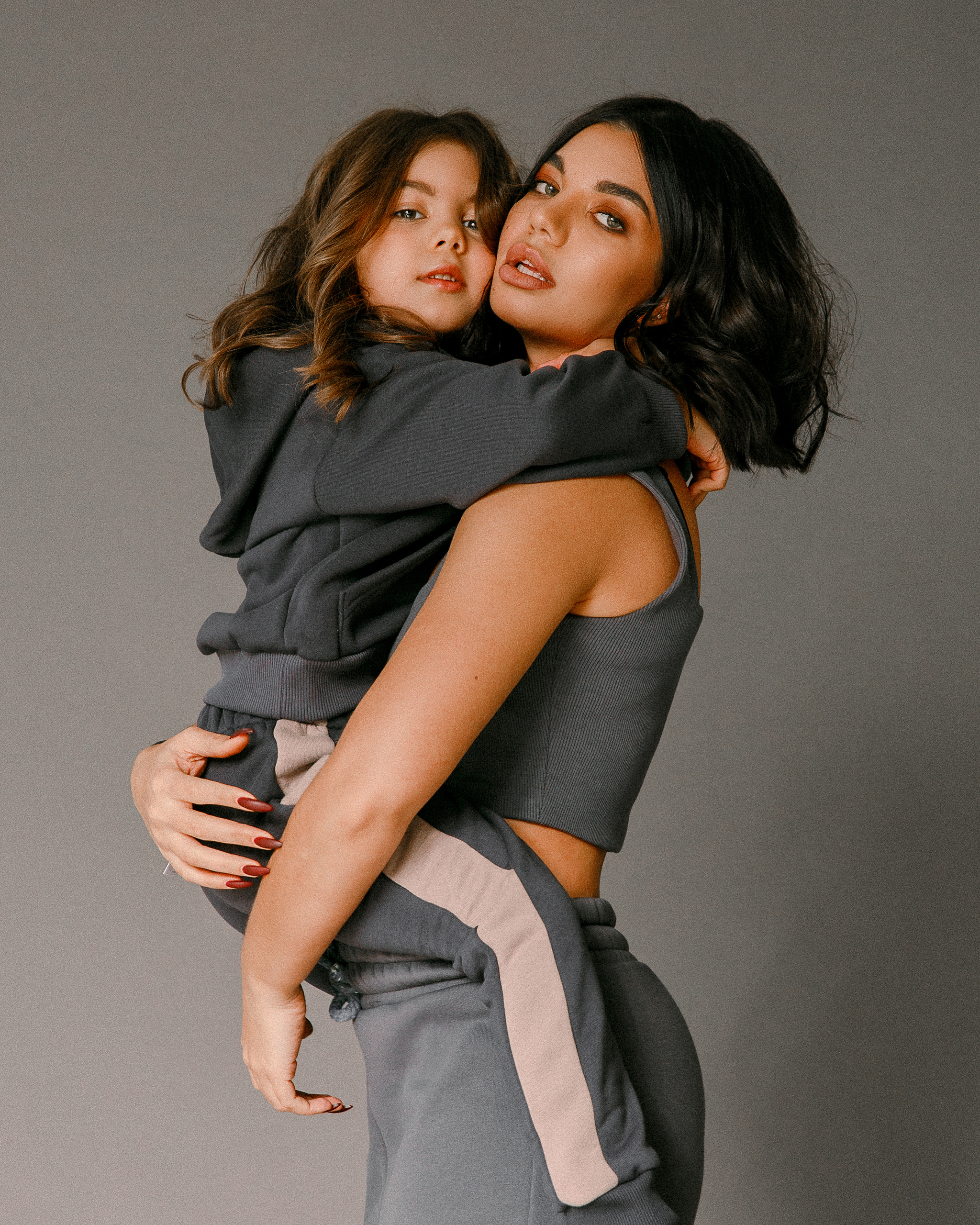 Даша и Арина. Фотограф Мария Шулик