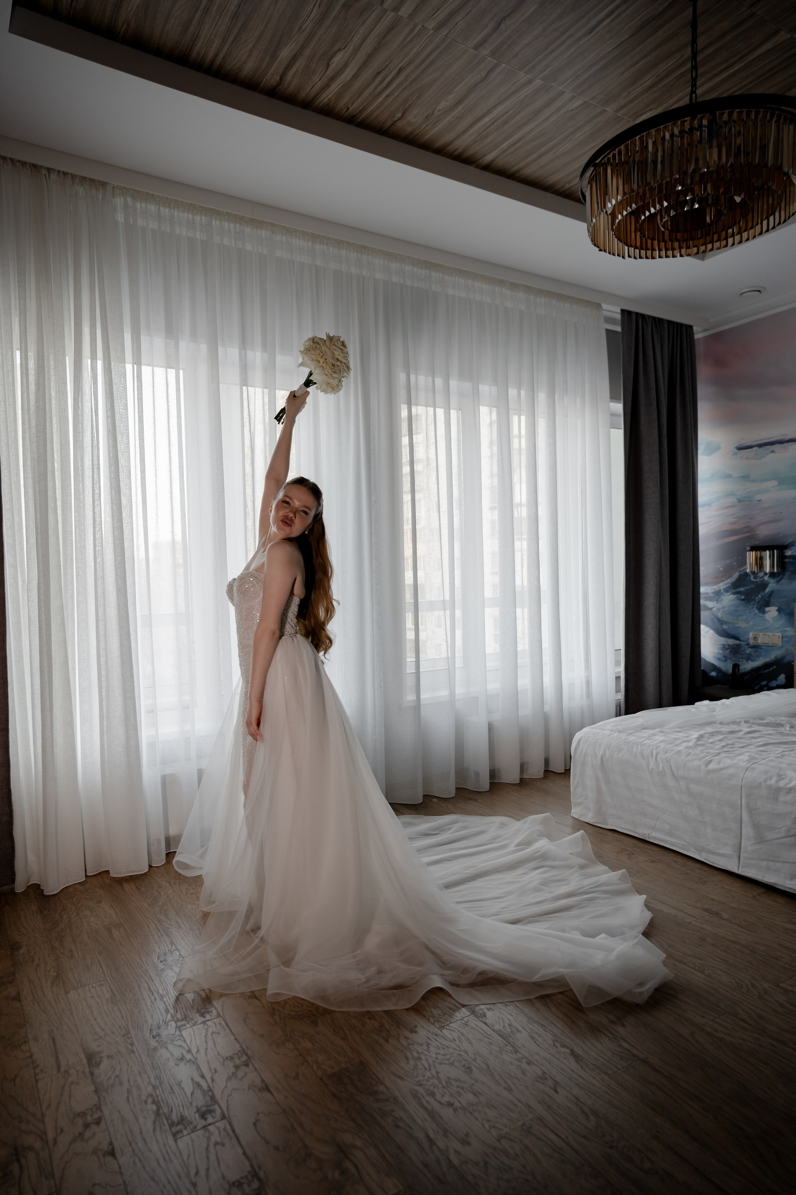 СВАДЕБНАЯ СЬЕМКА СБОРОВ В ОТЕЛЕ И ВЫЕЗД НА ЦЕРЕМОНИЮ (СНЯТО В СИБИРЕ В НИЖНЕВАРТОВСКЕ). Профессиональный фотограф, Санкт-Петербург — Виктория Богомолова