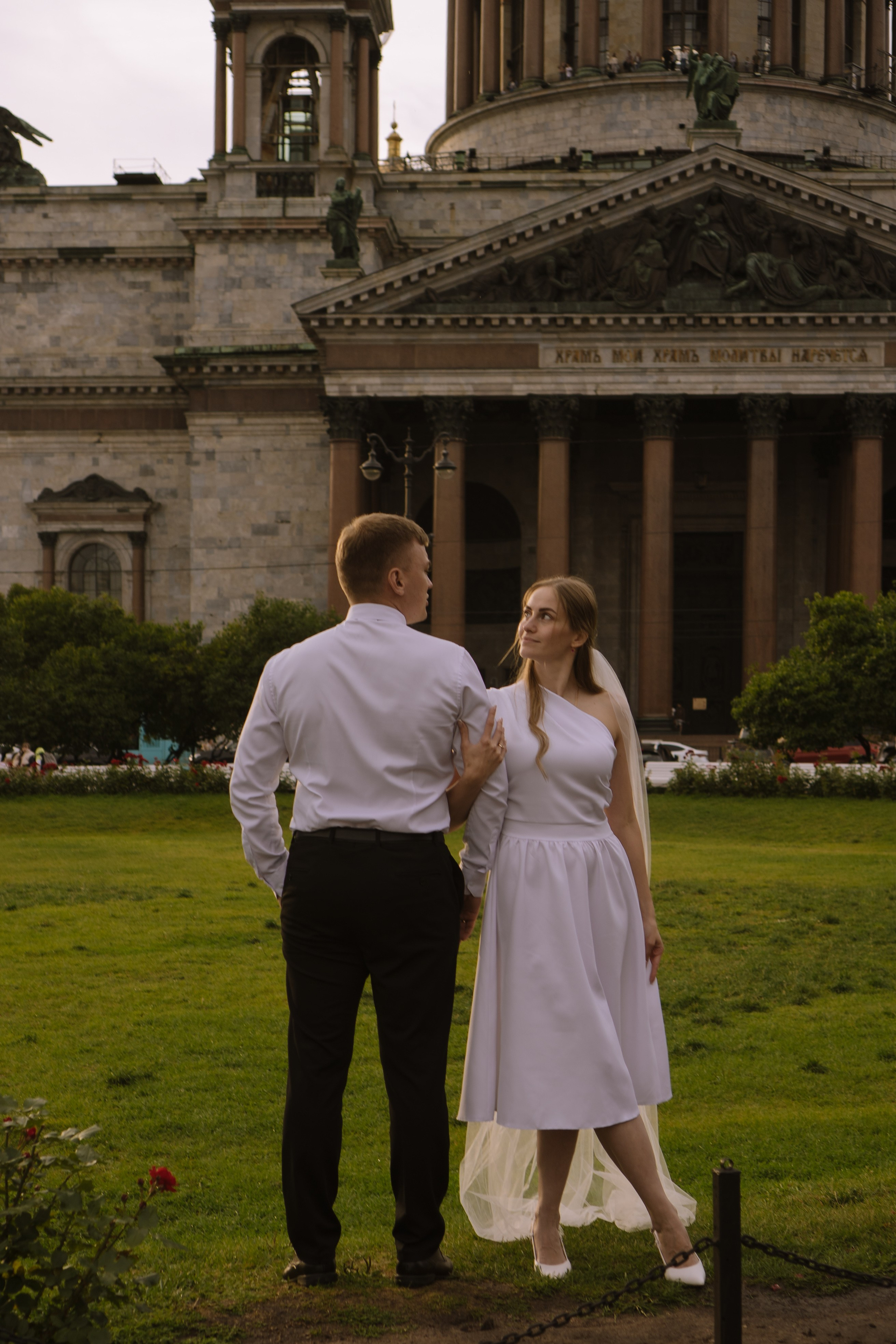 СВАДЕБНАЯ СЬЕМКА С ИСАКИЕВСКИМ СОБОРОМ, АСТОРИЯ И ЗАКОНОДАТЕЛЬНОЕ СОБРАНИЕ. Профессиональный фотограф, Санкт-Петербург — Виктория Богомолова
