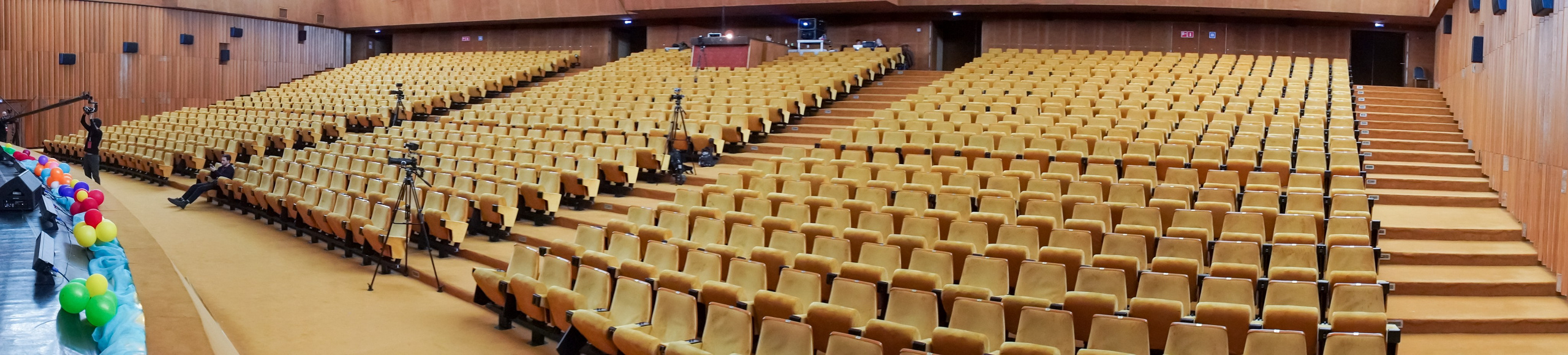 Съёмка концерта для Домисольки, большой концертный зал Космос. «Студия DRONAVT`s» — видеосъёмка и фотография г. Москва