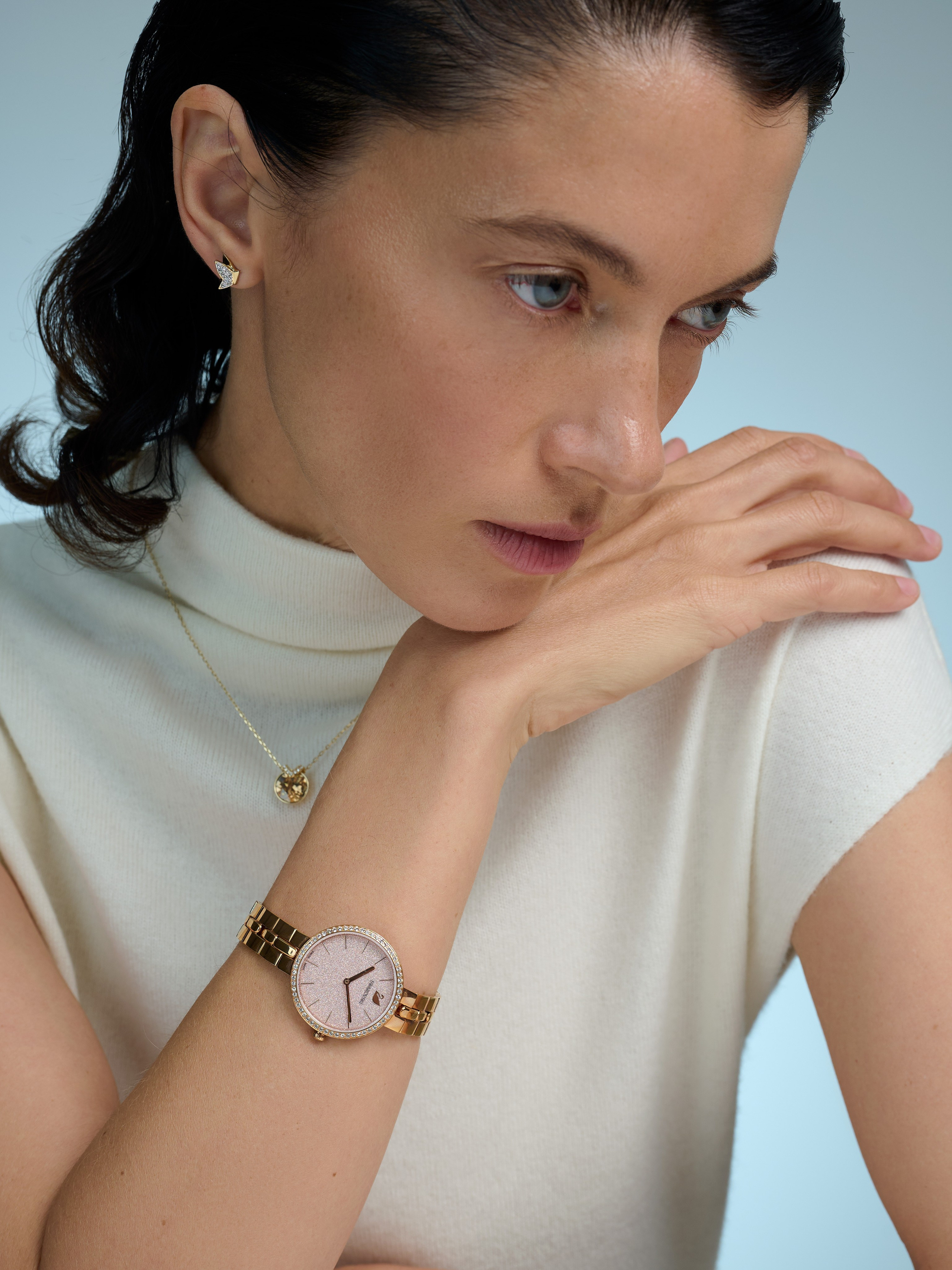 Каталог для бренда AllTime. Фотограф для брендов в Москве Ксения Чупрунова