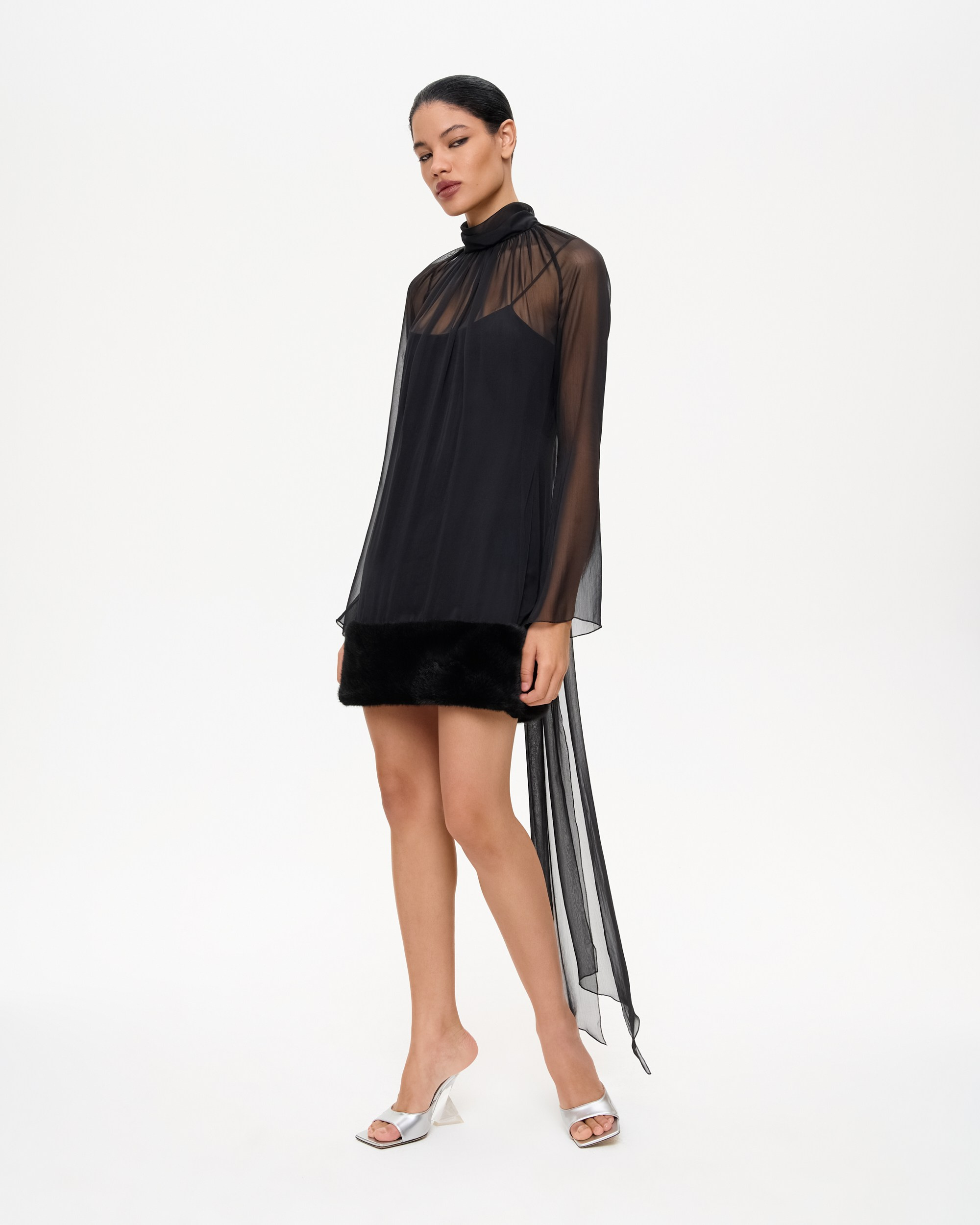 Каталог для бренда The Rozie. Фотограф для брендов в Москве Ксения Чупрунова