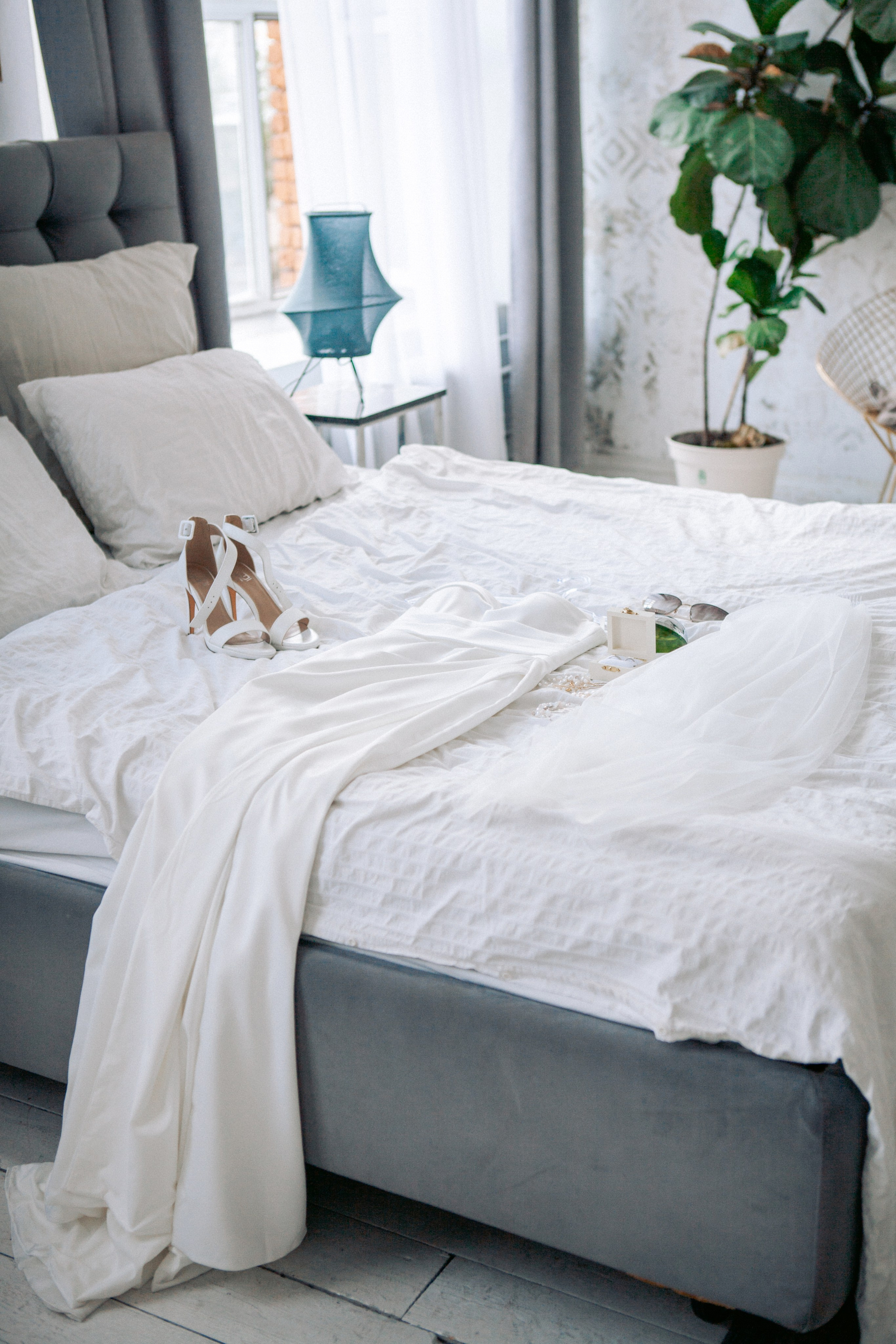 Утро невесты и фотосессия в гостинице radisson collection hotel moscow бывшая гостиница украина. Фотограф Ольга Ефремова