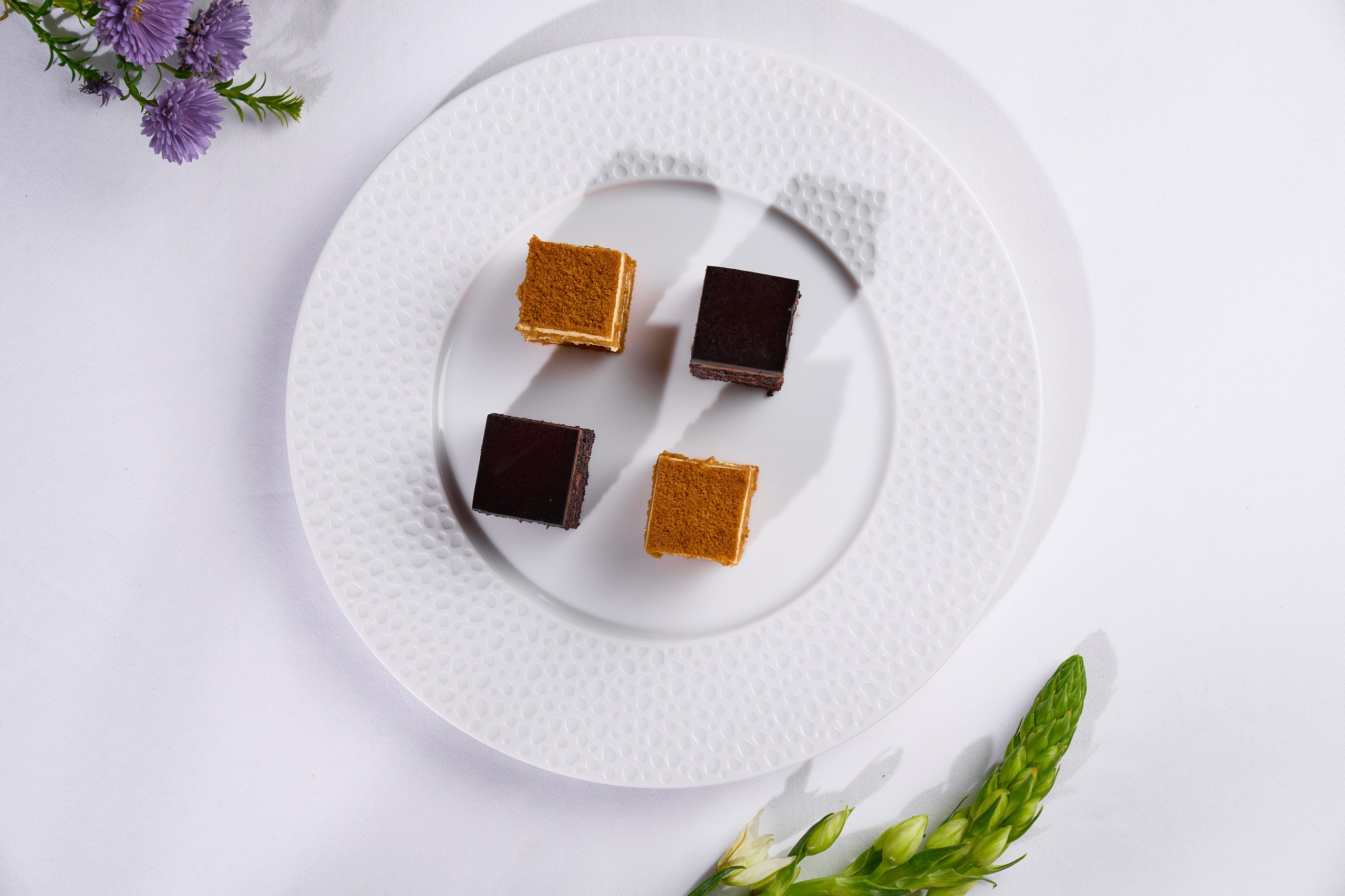 COSMOS ITALY — СЪЕМКА МЕНЮ