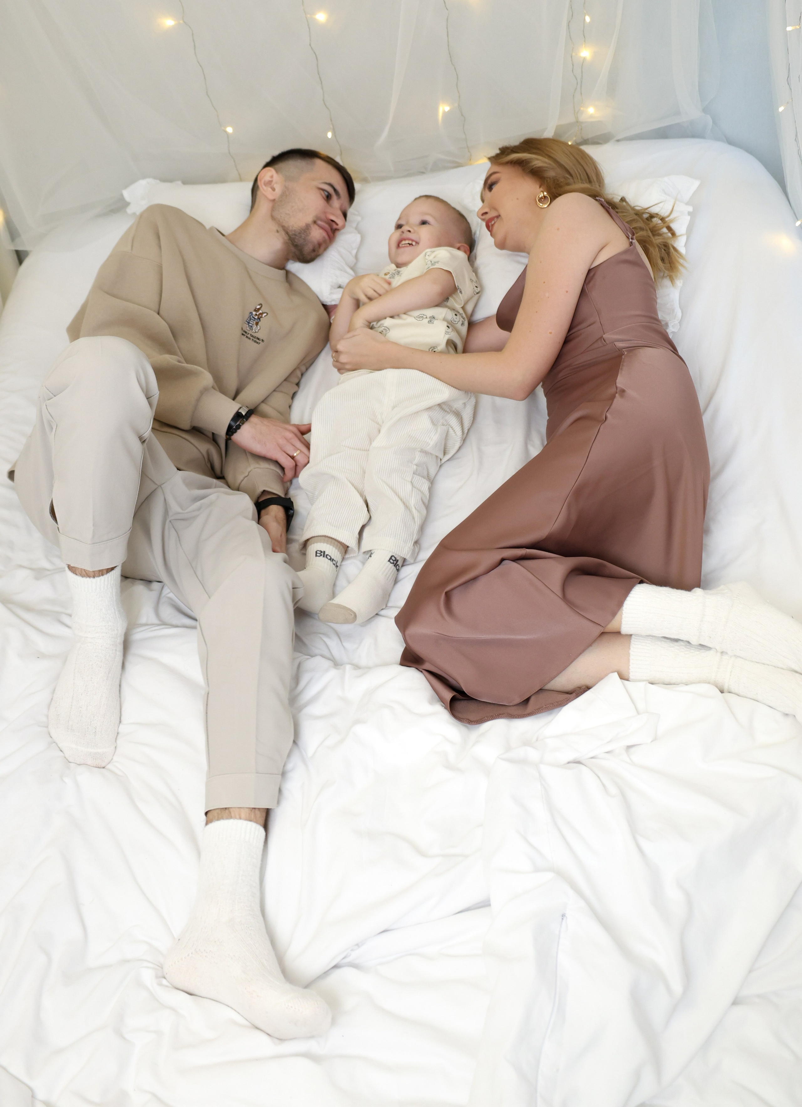 Семейная фотопроект Новогодний. Дина Айрат и Карим. Tatiana Shumskaya