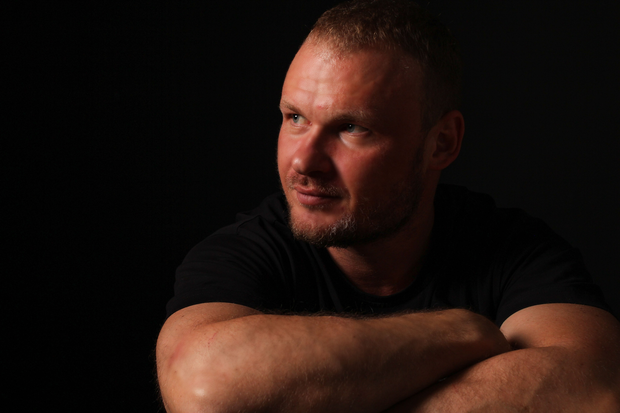 Мужской студийный портрет. Tatiana Shumskaya