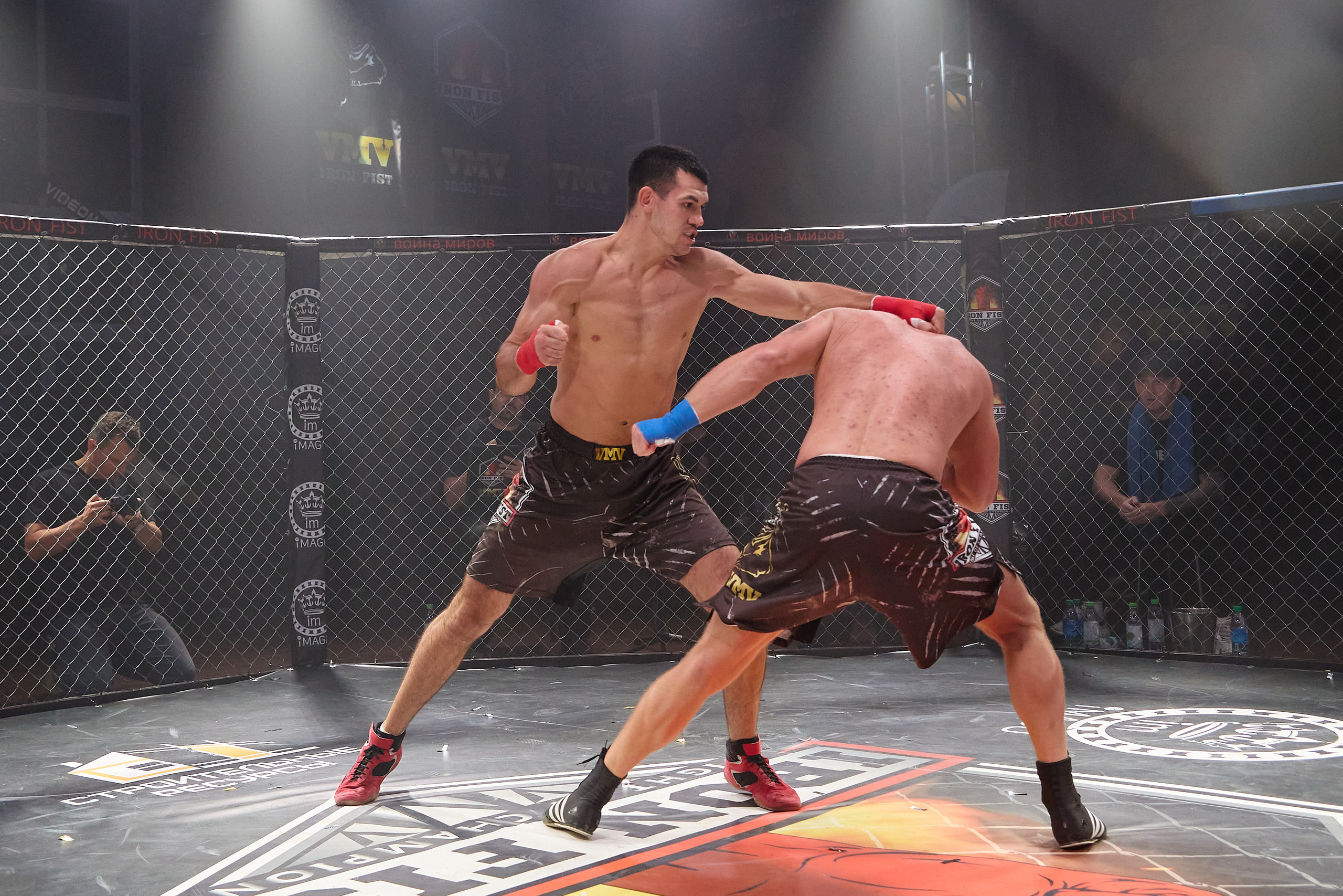 Спортивный Фотограф спорт мероприятие Владивосток единоборства ММА 