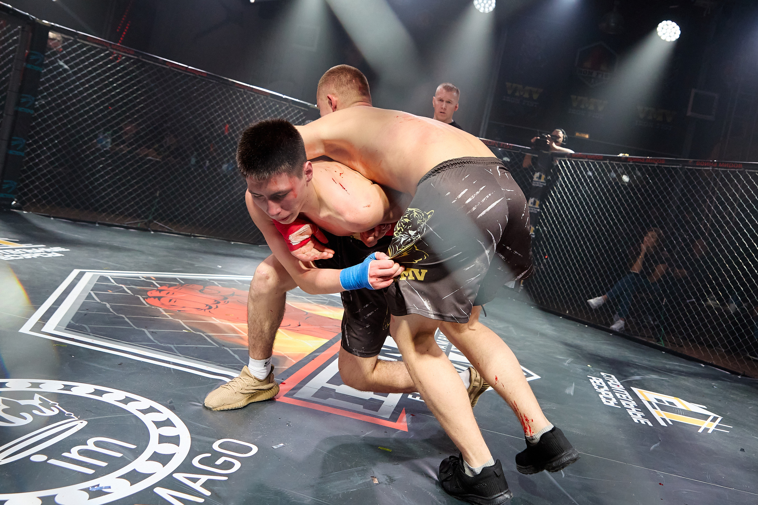 Спортивный Фотограф спорт мероприятие Владивосток единоборства ММА 