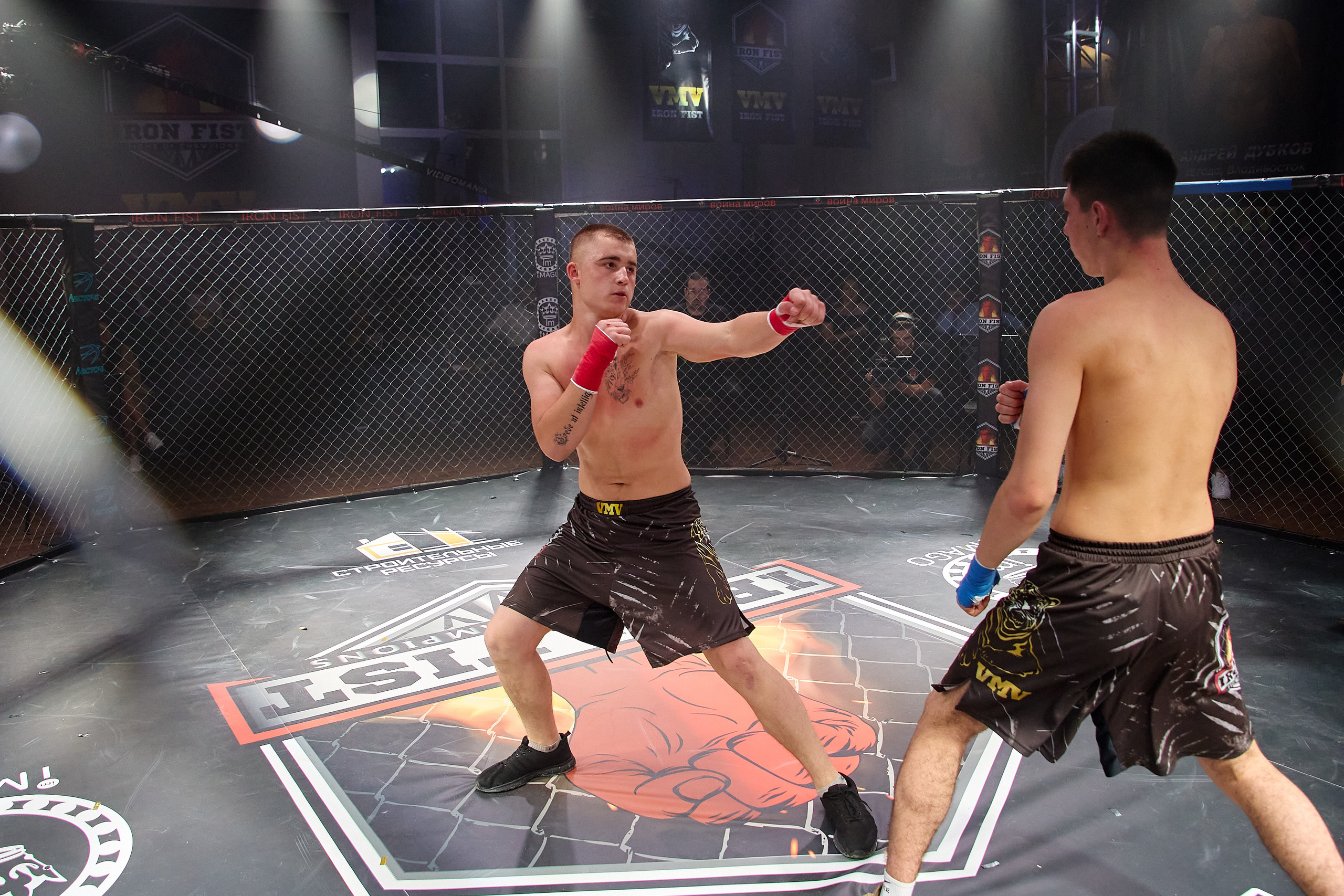 Спортивный Фотограф спорт мероприятие Владивосток единоборства ММА 