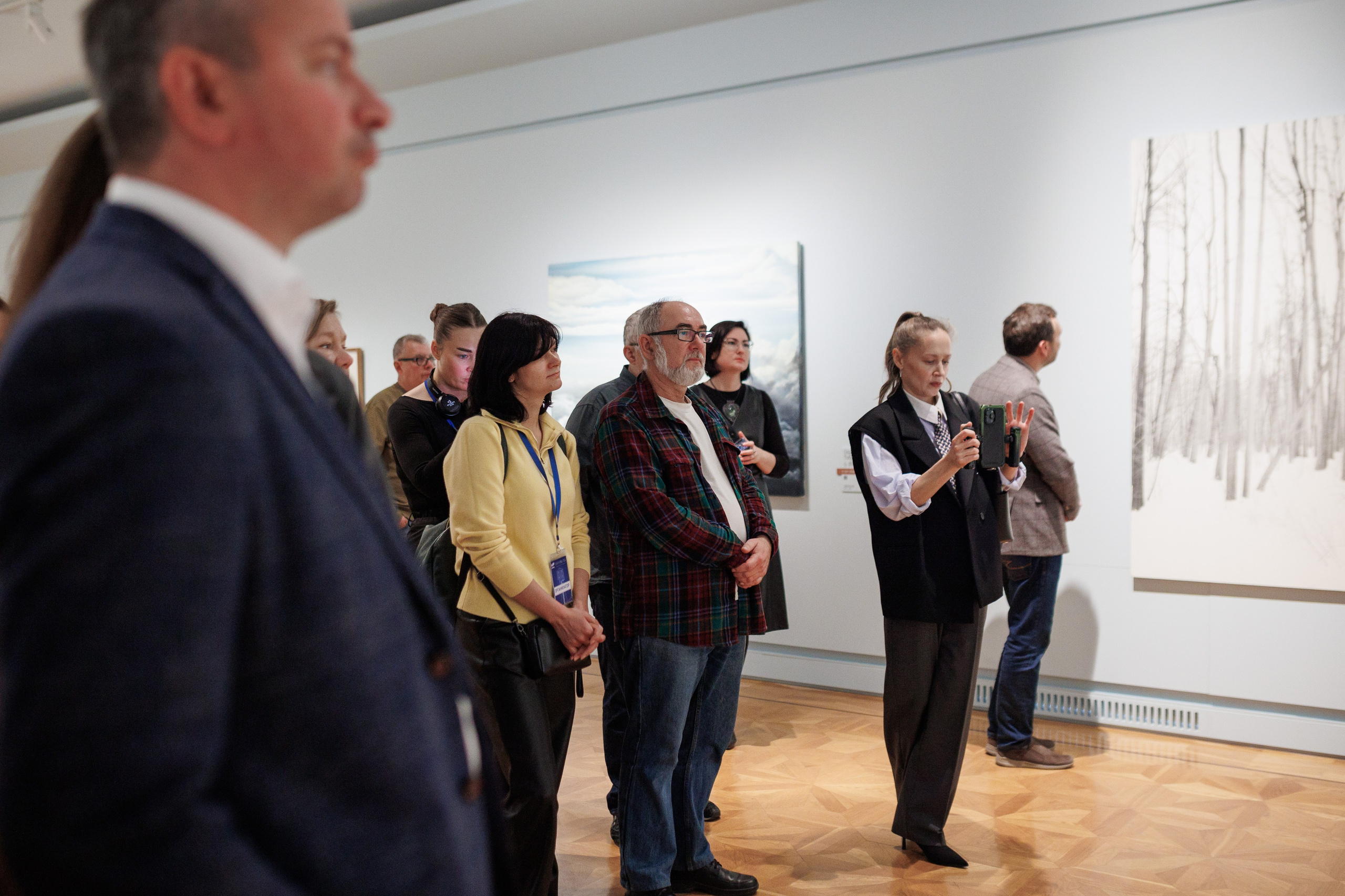 Открытие экспозиции «Путевые заметки. Привал». Фотограф городских и семейных событий Артем Карпухин